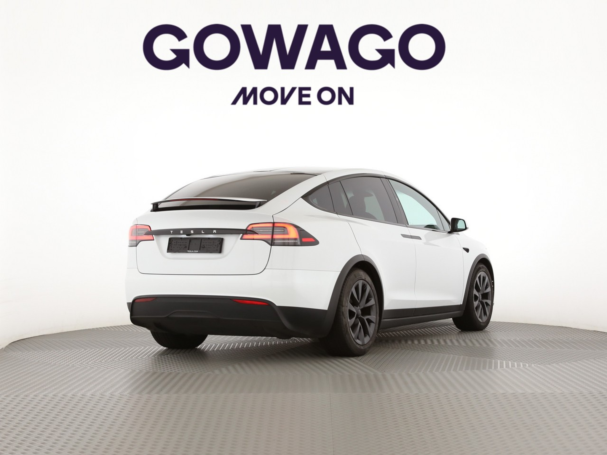 listing desktop thumbnail image 1