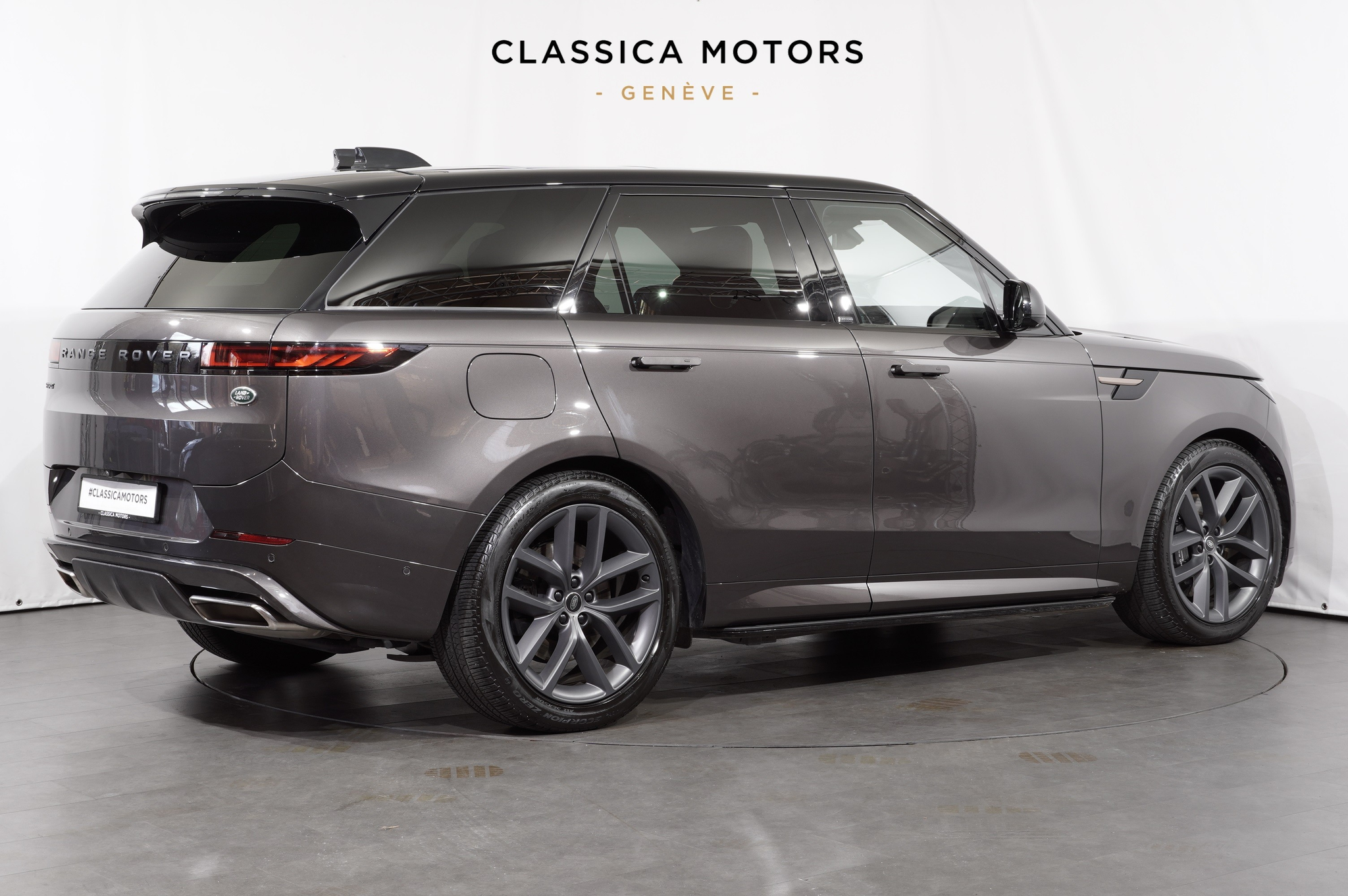 listing desktop thumbnail image 3