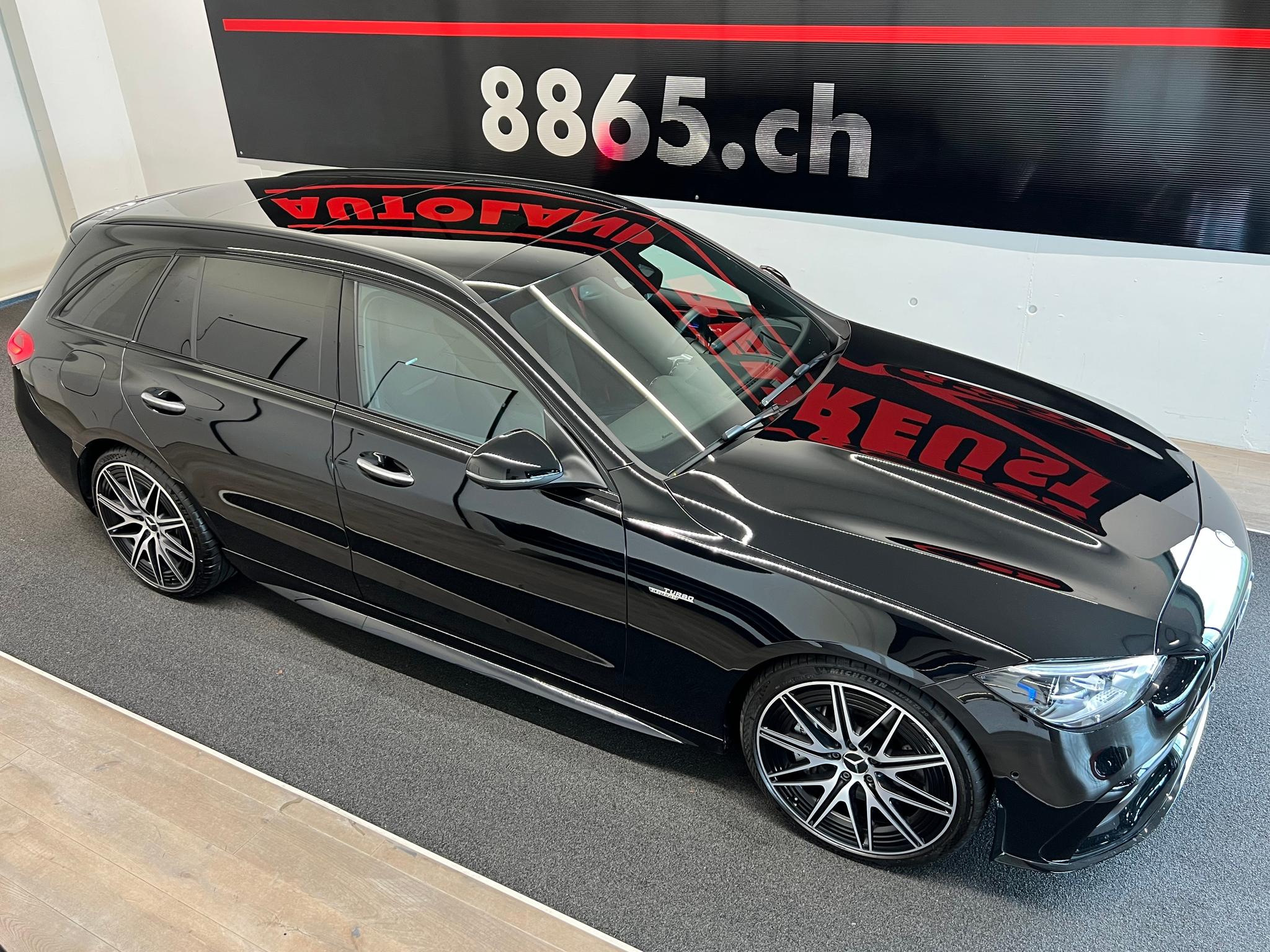 listing desktop thumbnail image 5