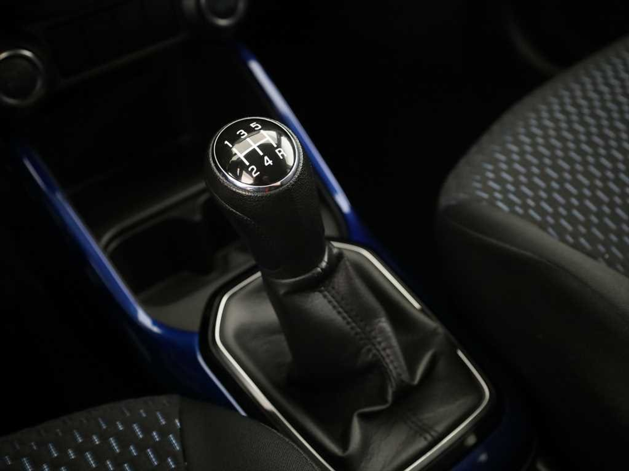 listing desktop thumbnail image 8