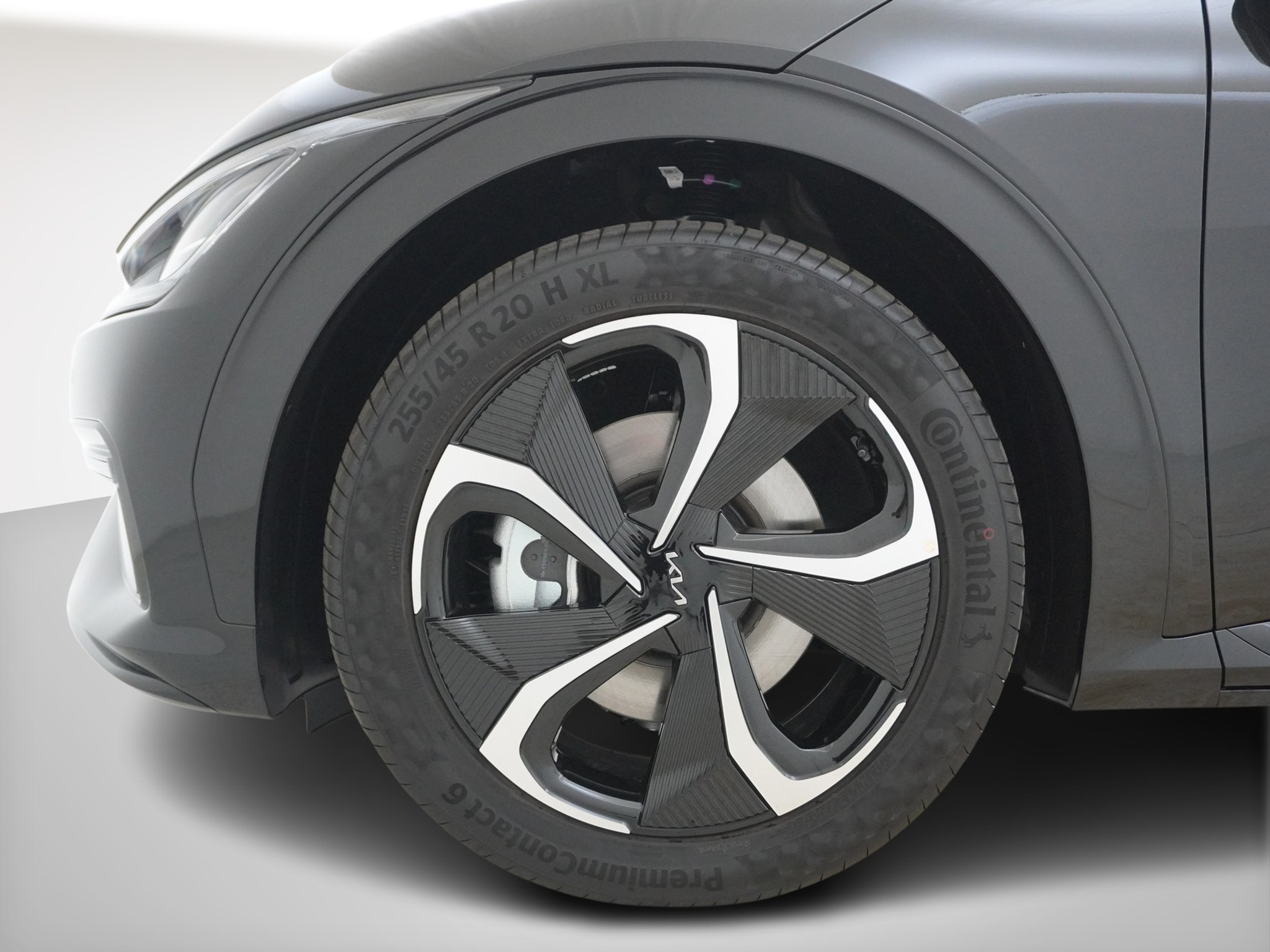 listing desktop thumbnail image 8