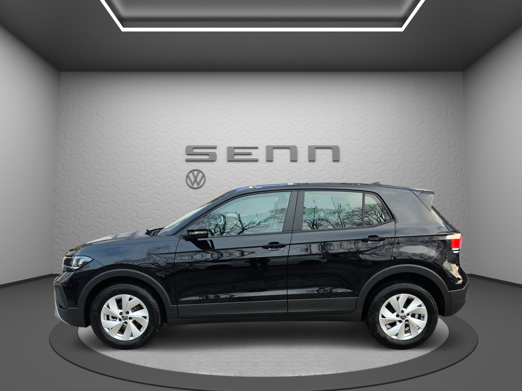 listing desktop thumbnail image 1