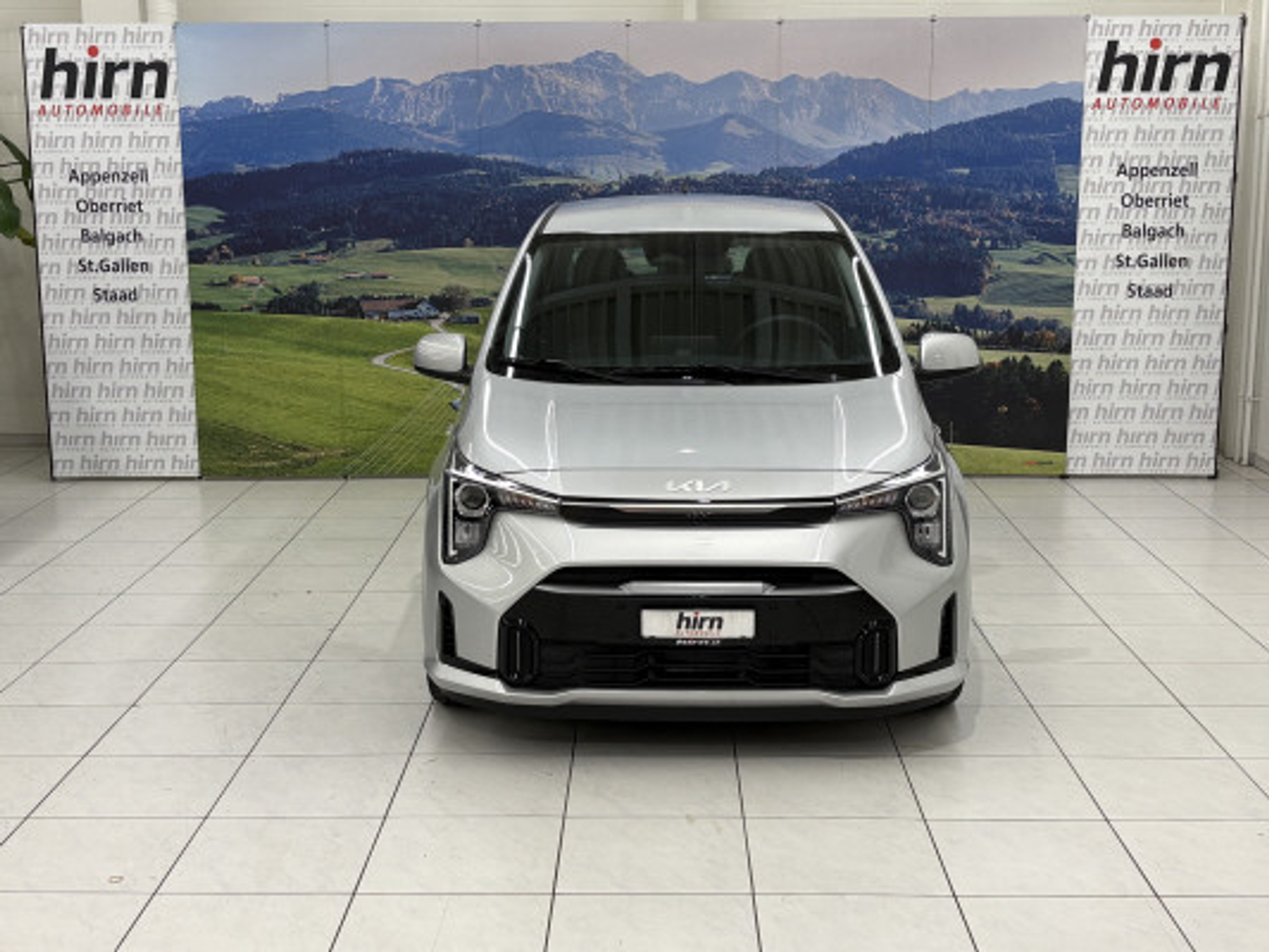 listing desktop thumbnail image 1