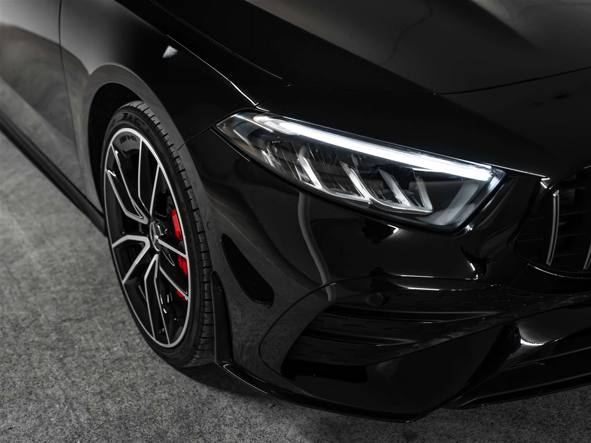 listing desktop thumbnail image 22