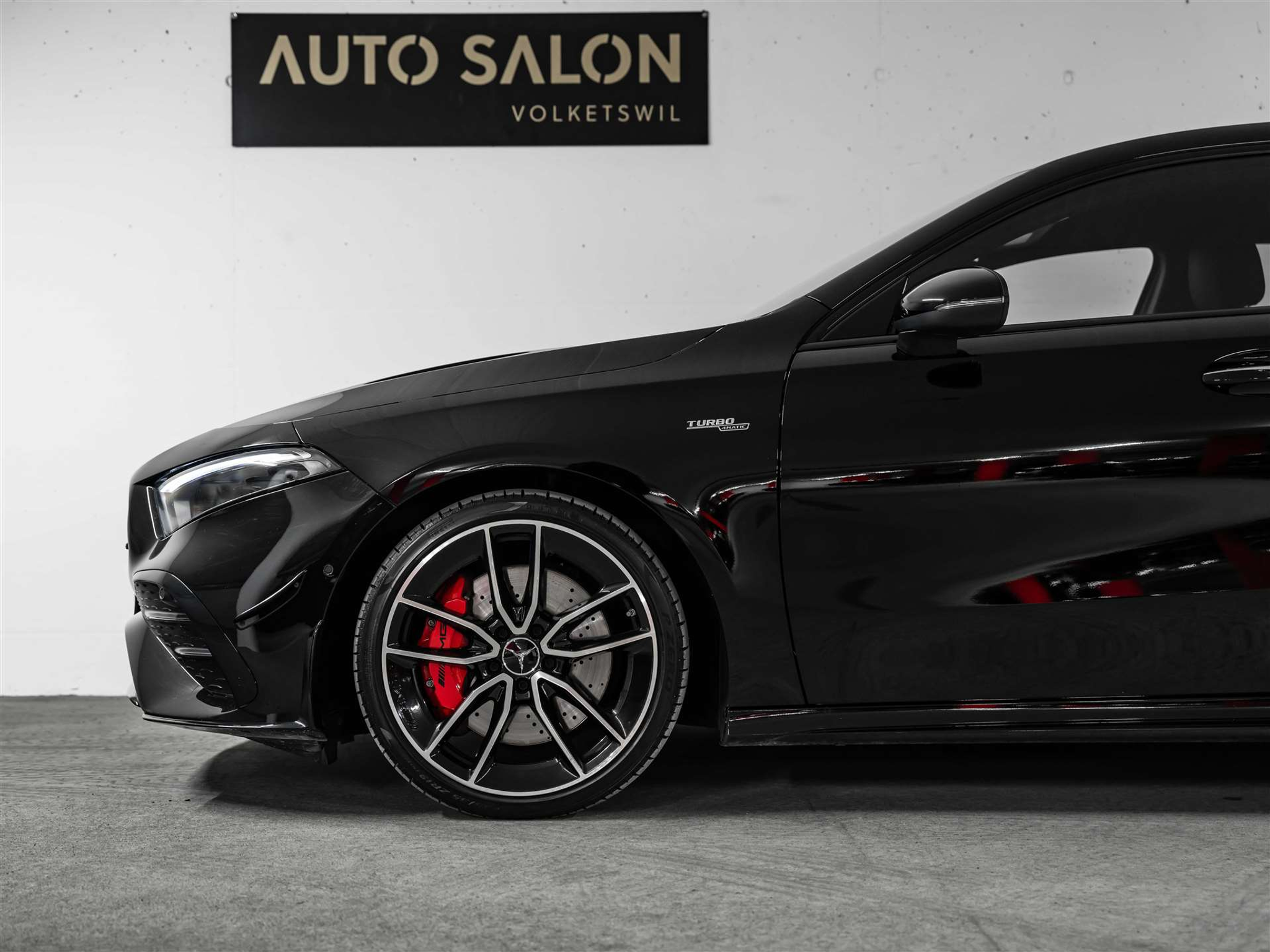 listing desktop thumbnail image 17