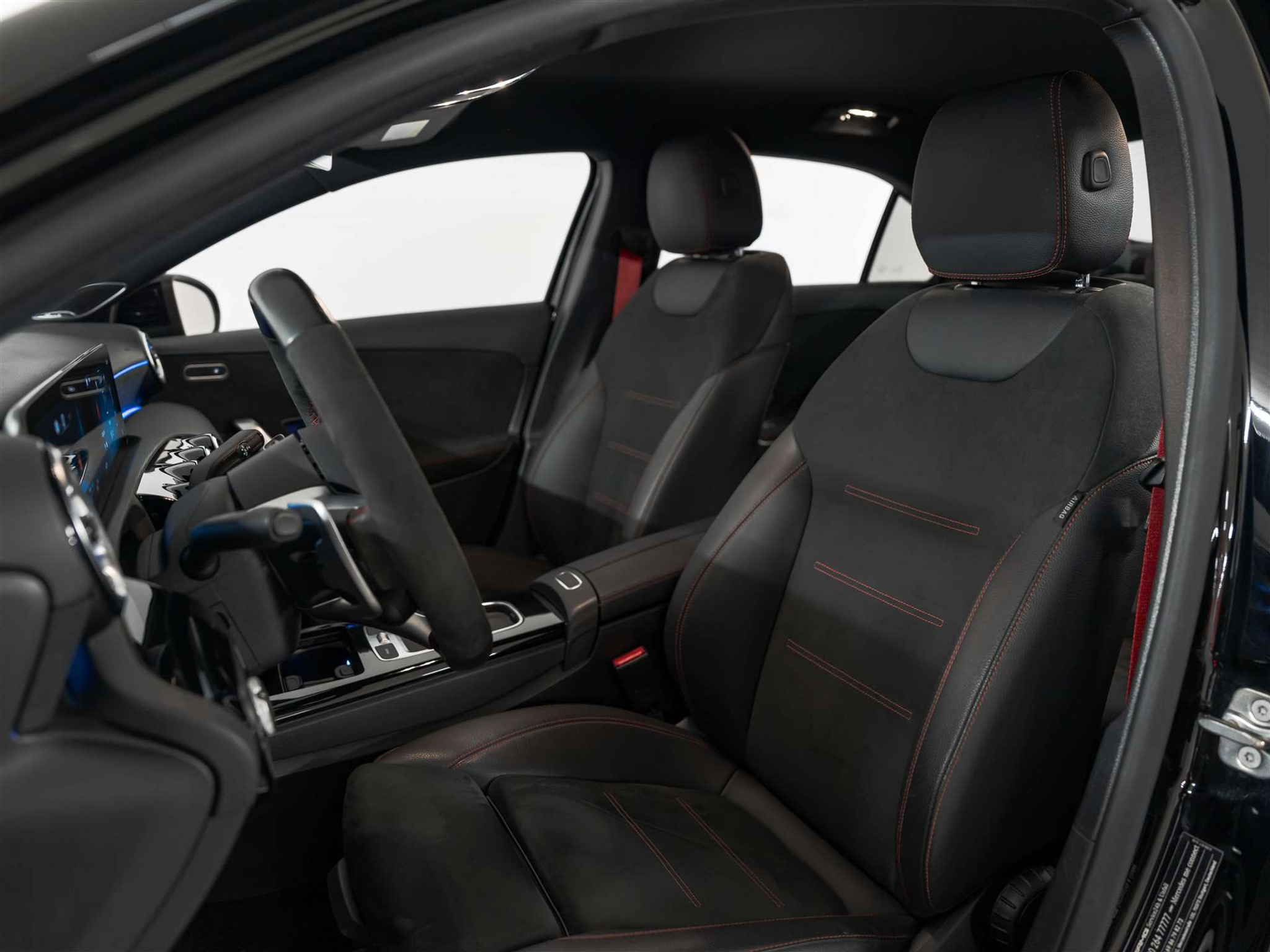 listing desktop thumbnail image 11