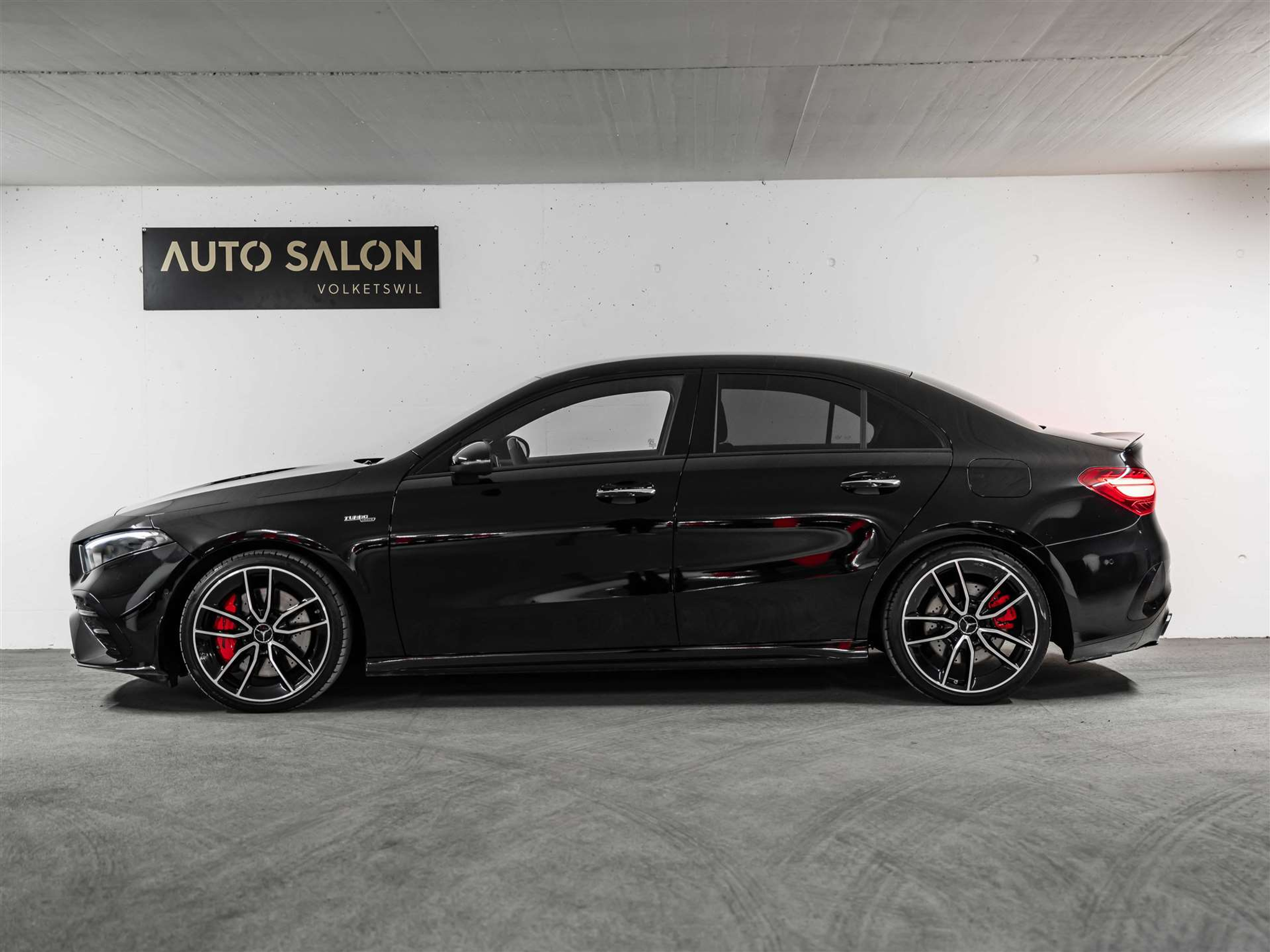 listing desktop thumbnail image 2