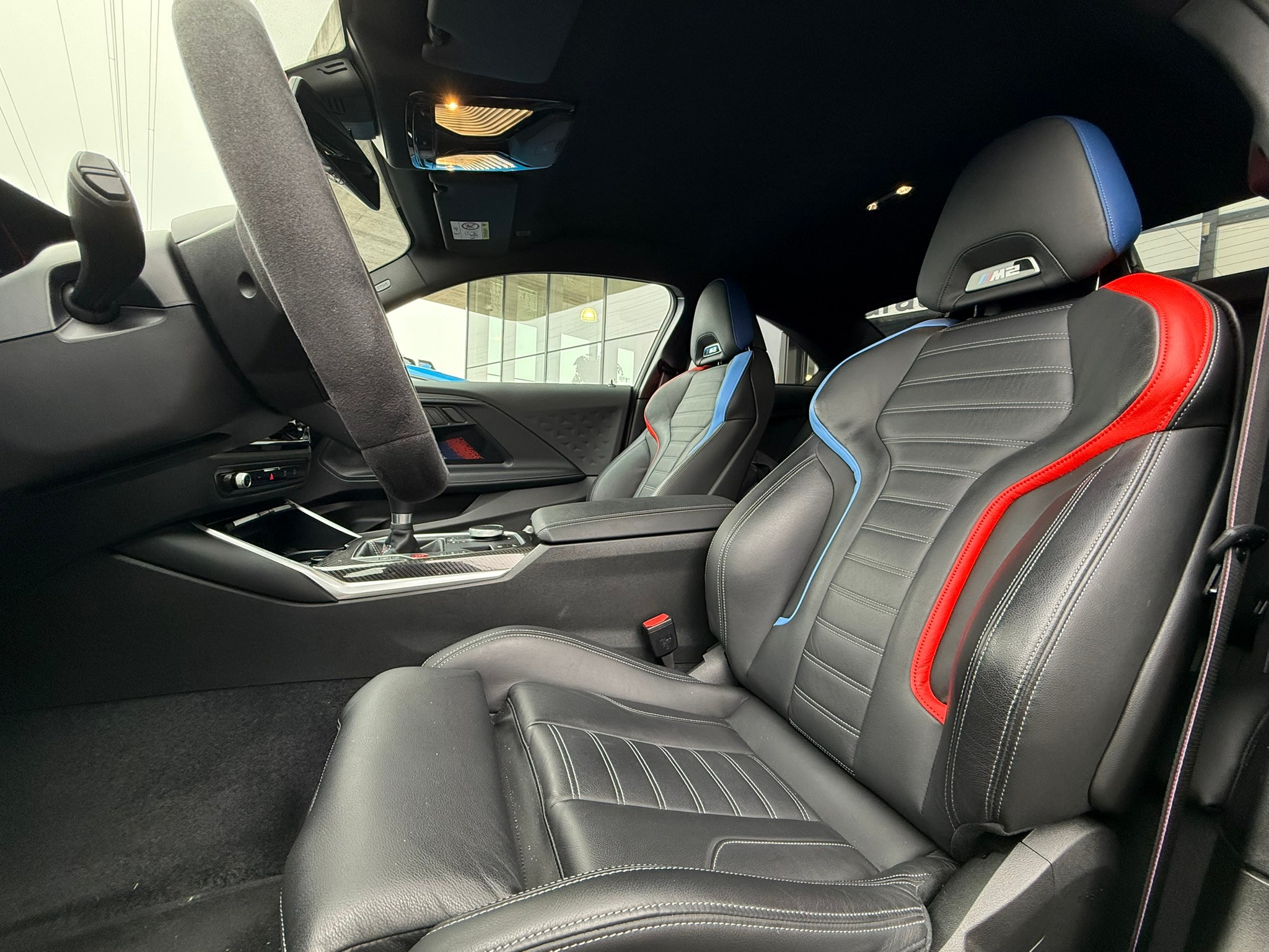 listing desktop thumbnail image 6