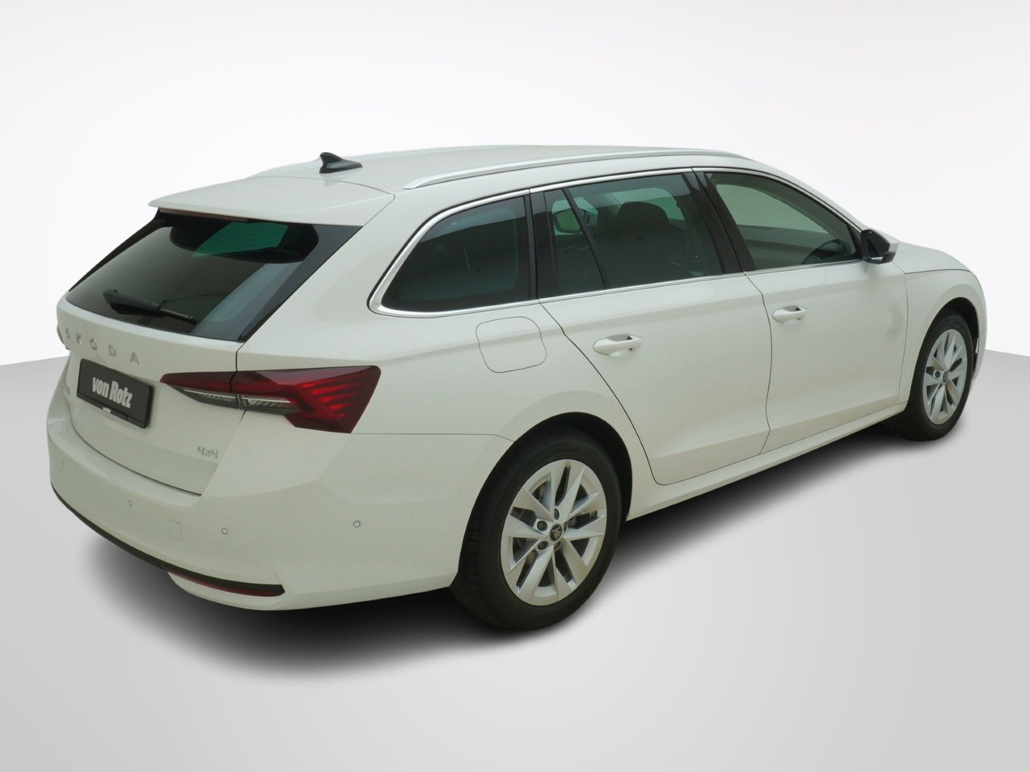 listing desktop thumbnail image 5