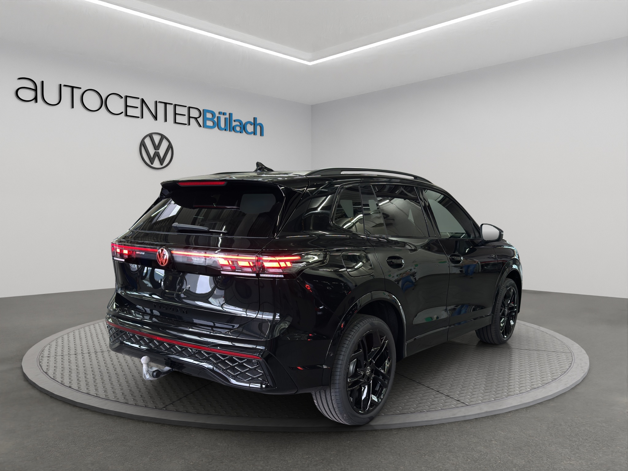 listing desktop thumbnail image 3