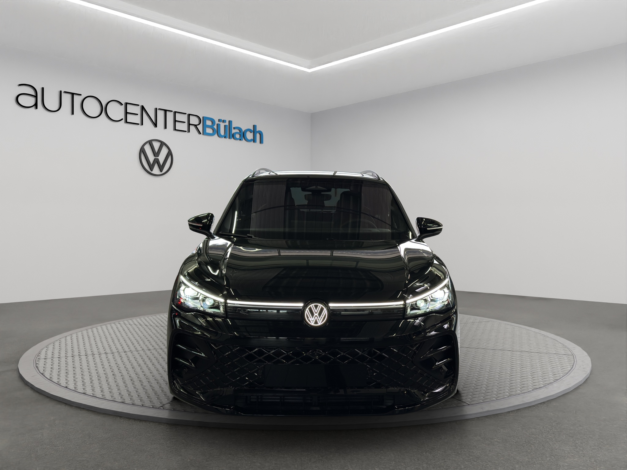 listing desktop thumbnail image 1