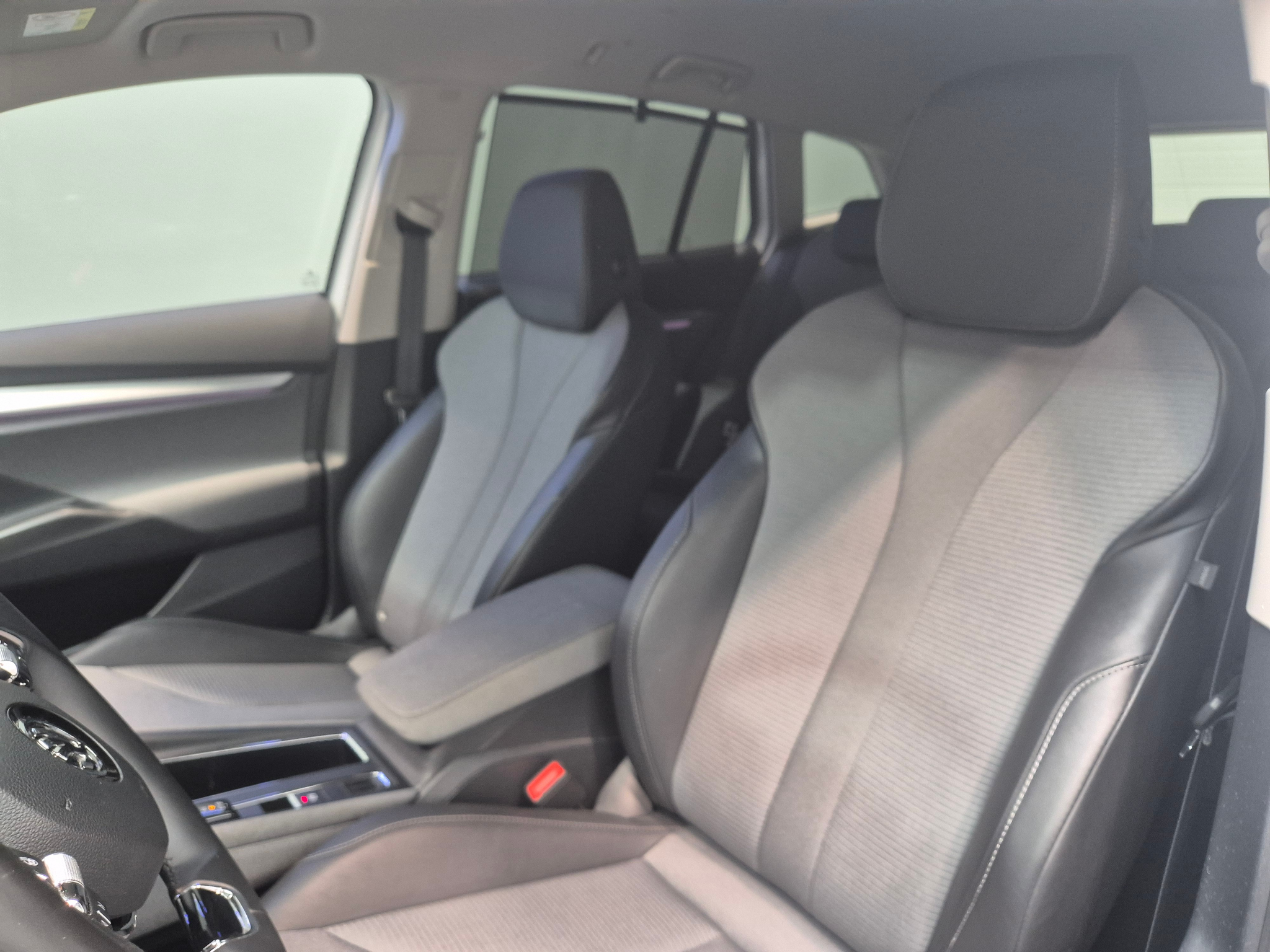 listing desktop thumbnail image 8