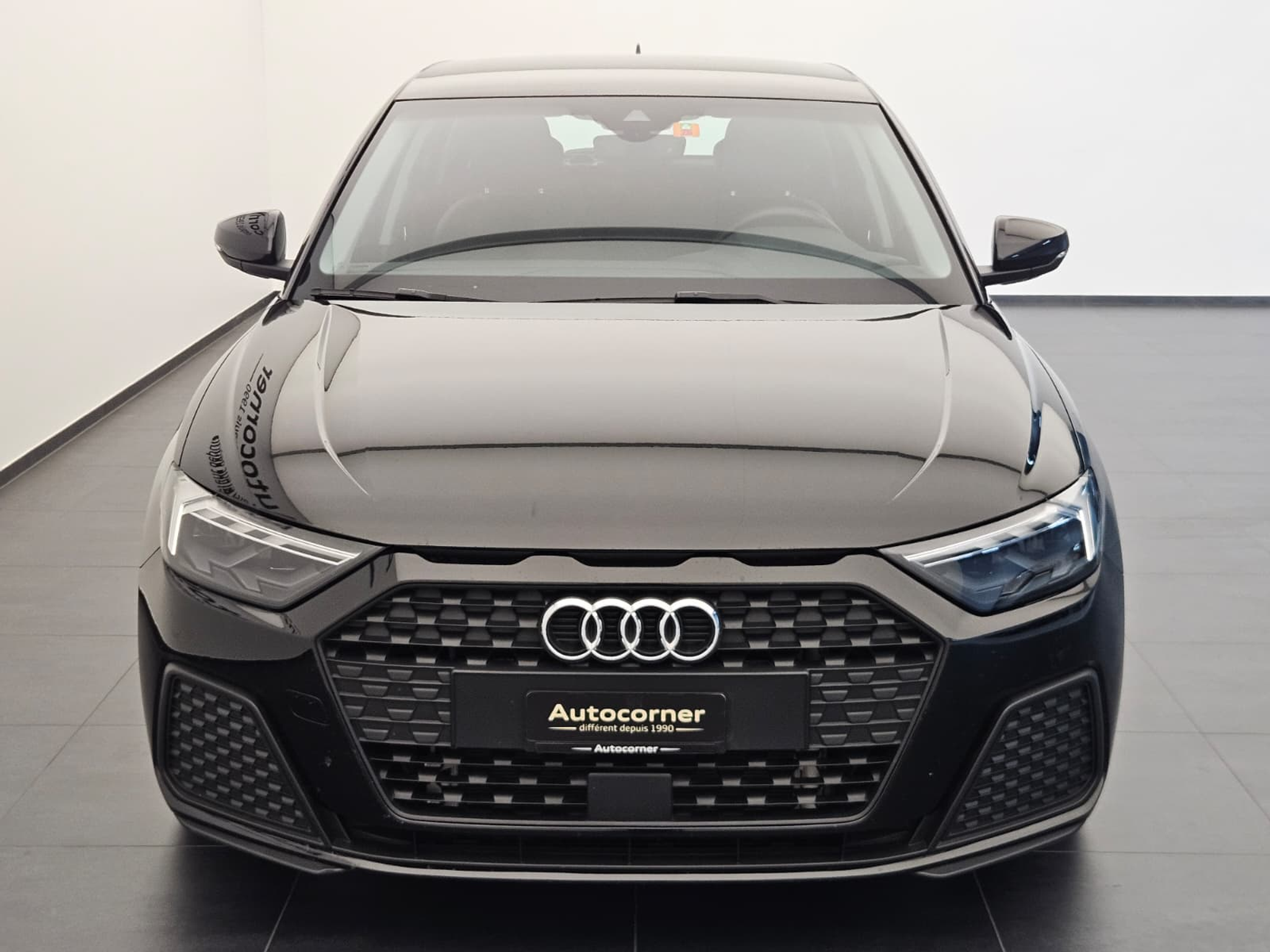 listing desktop thumbnail image 4