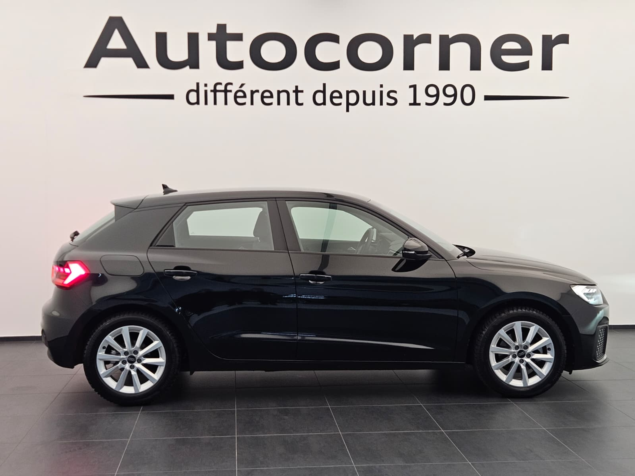 listing desktop thumbnail image 5