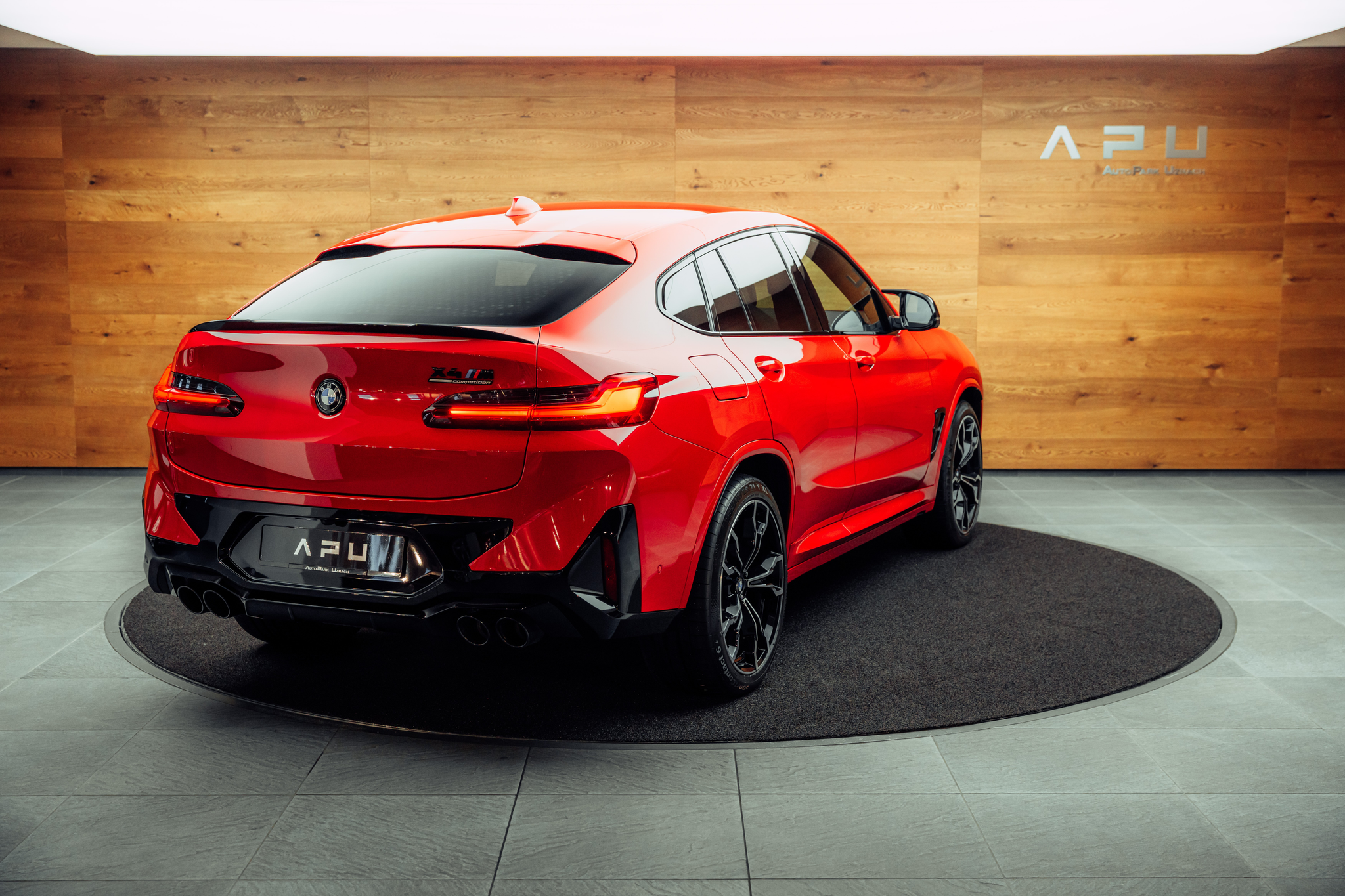 listing desktop thumbnail image 1