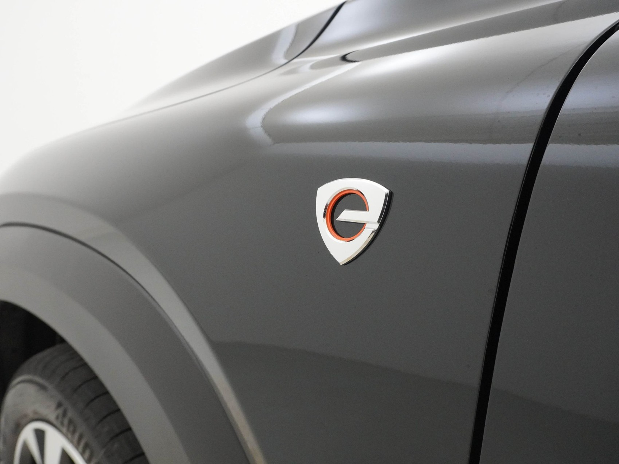 listing desktop thumbnail image 6