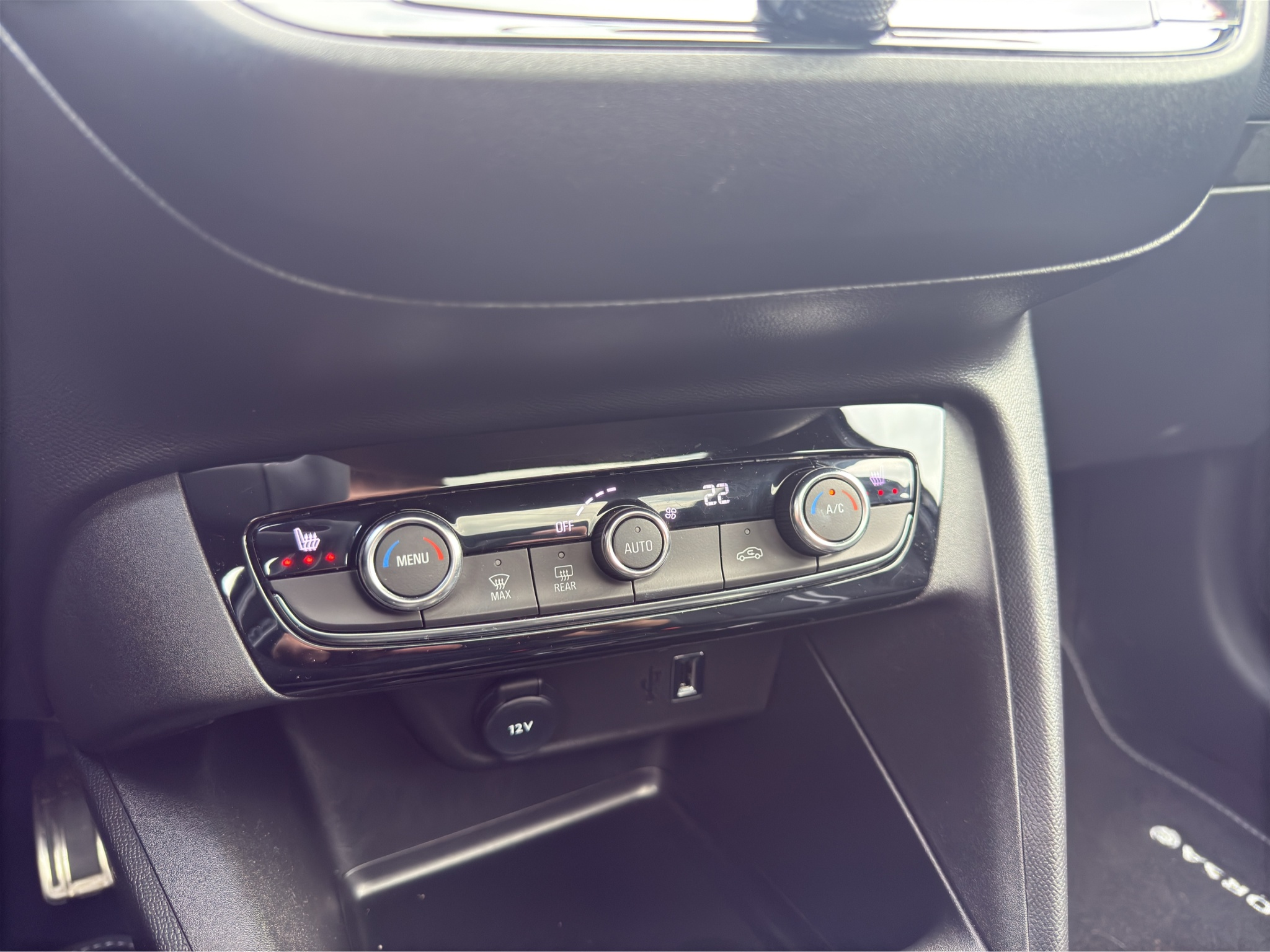 listing desktop thumbnail image 24