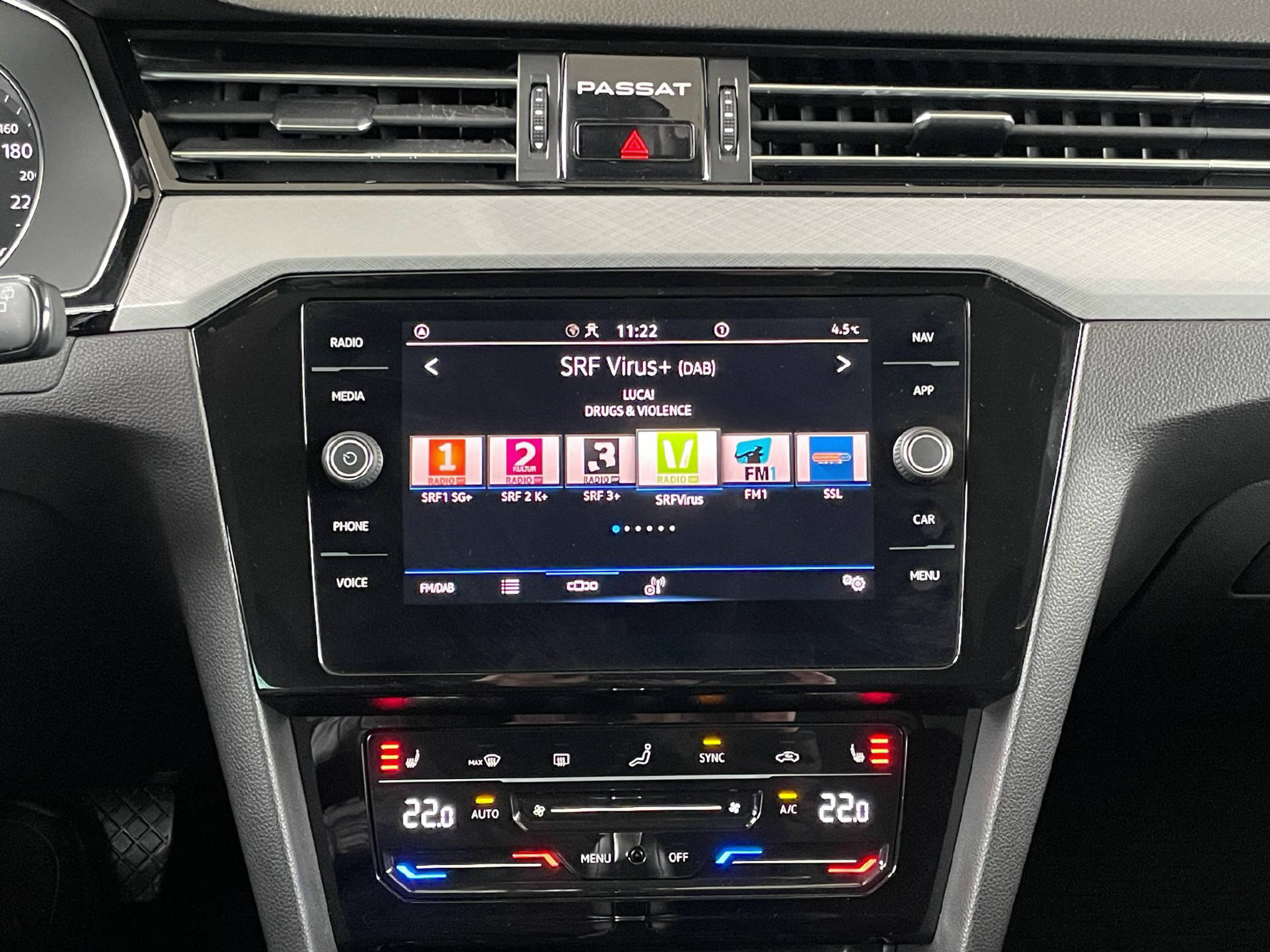 listing desktop thumbnail image 14