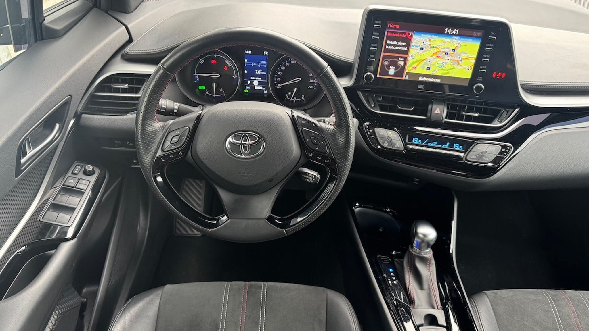 listing desktop thumbnail image 15