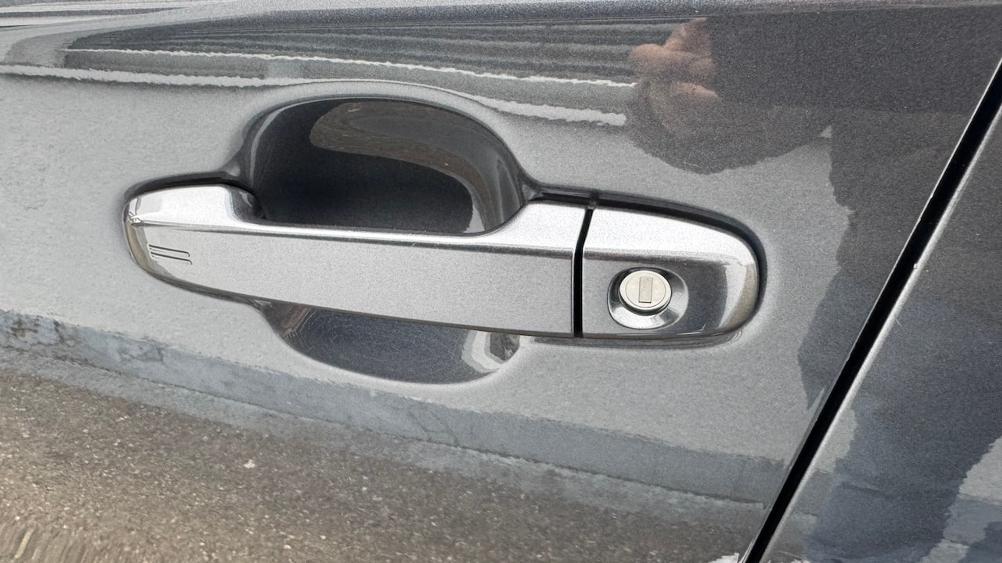 listing desktop thumbnail image 12