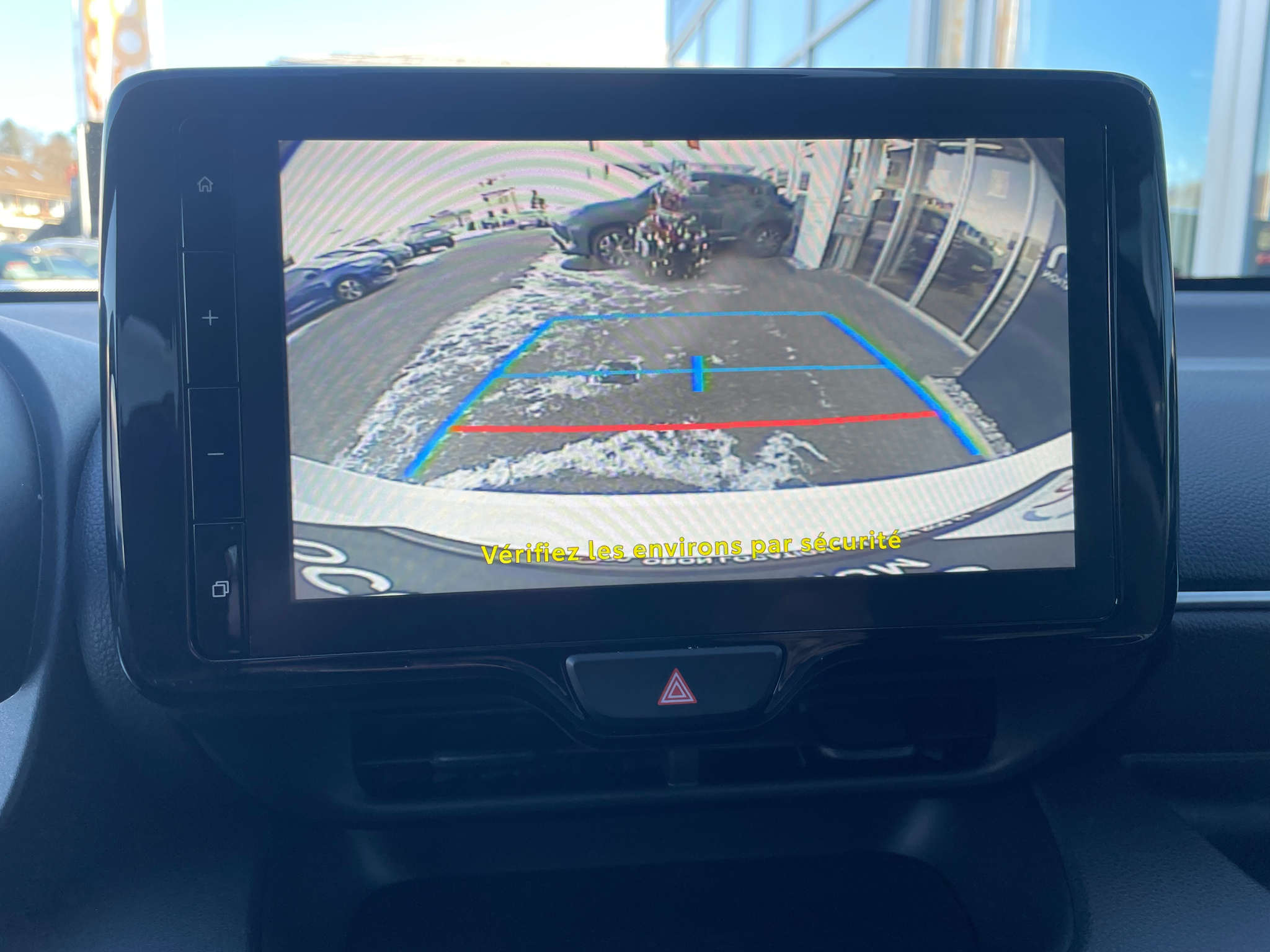 listing desktop thumbnail image 18