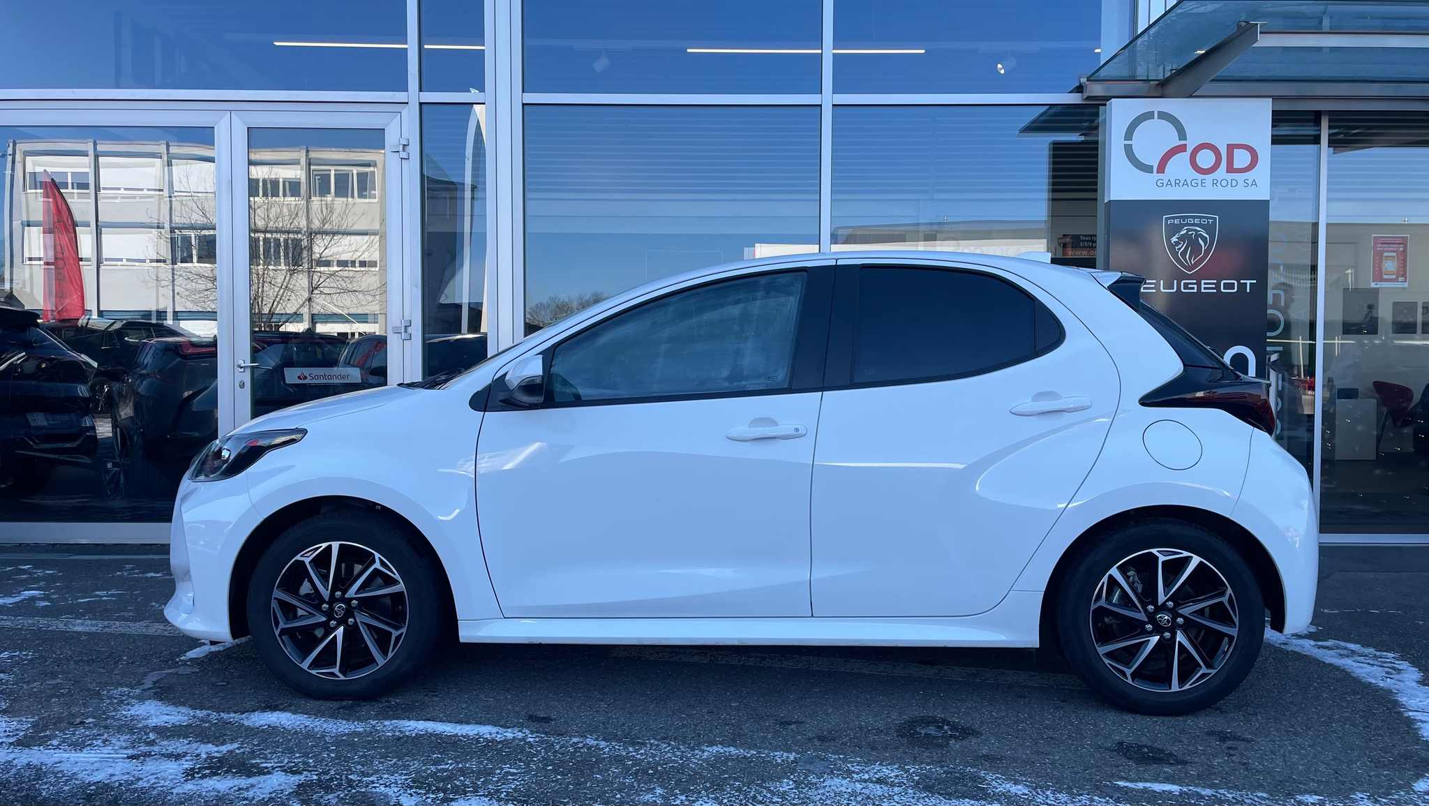 listing desktop thumbnail image 2