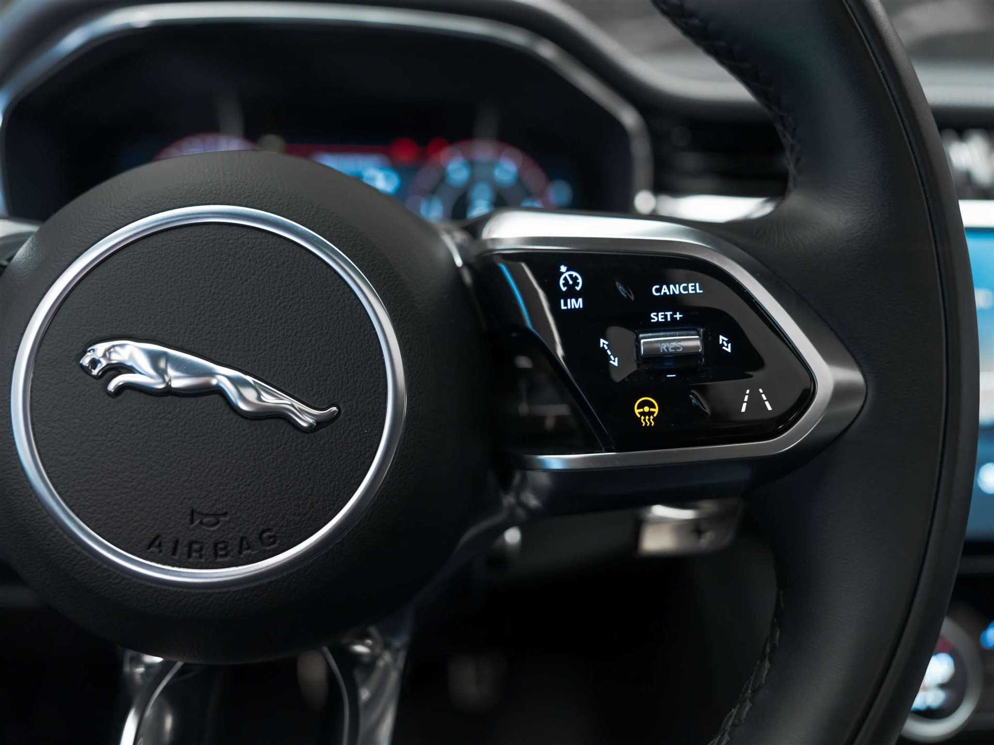 listing desktop thumbnail image 34