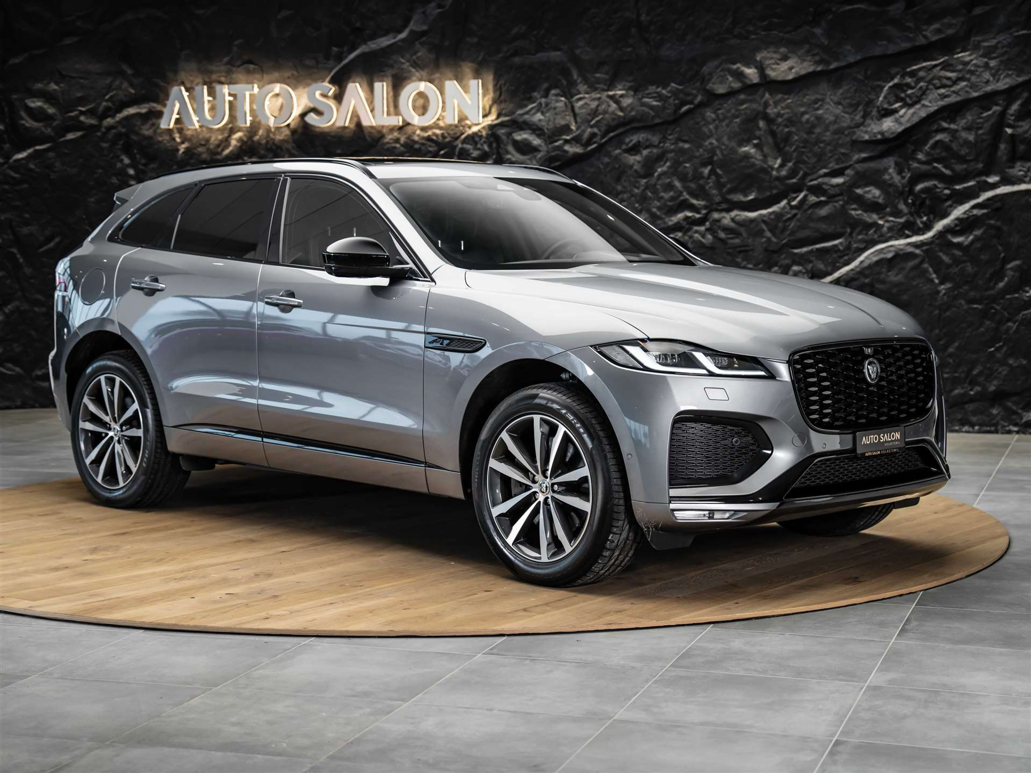 listing desktop thumbnail image 5