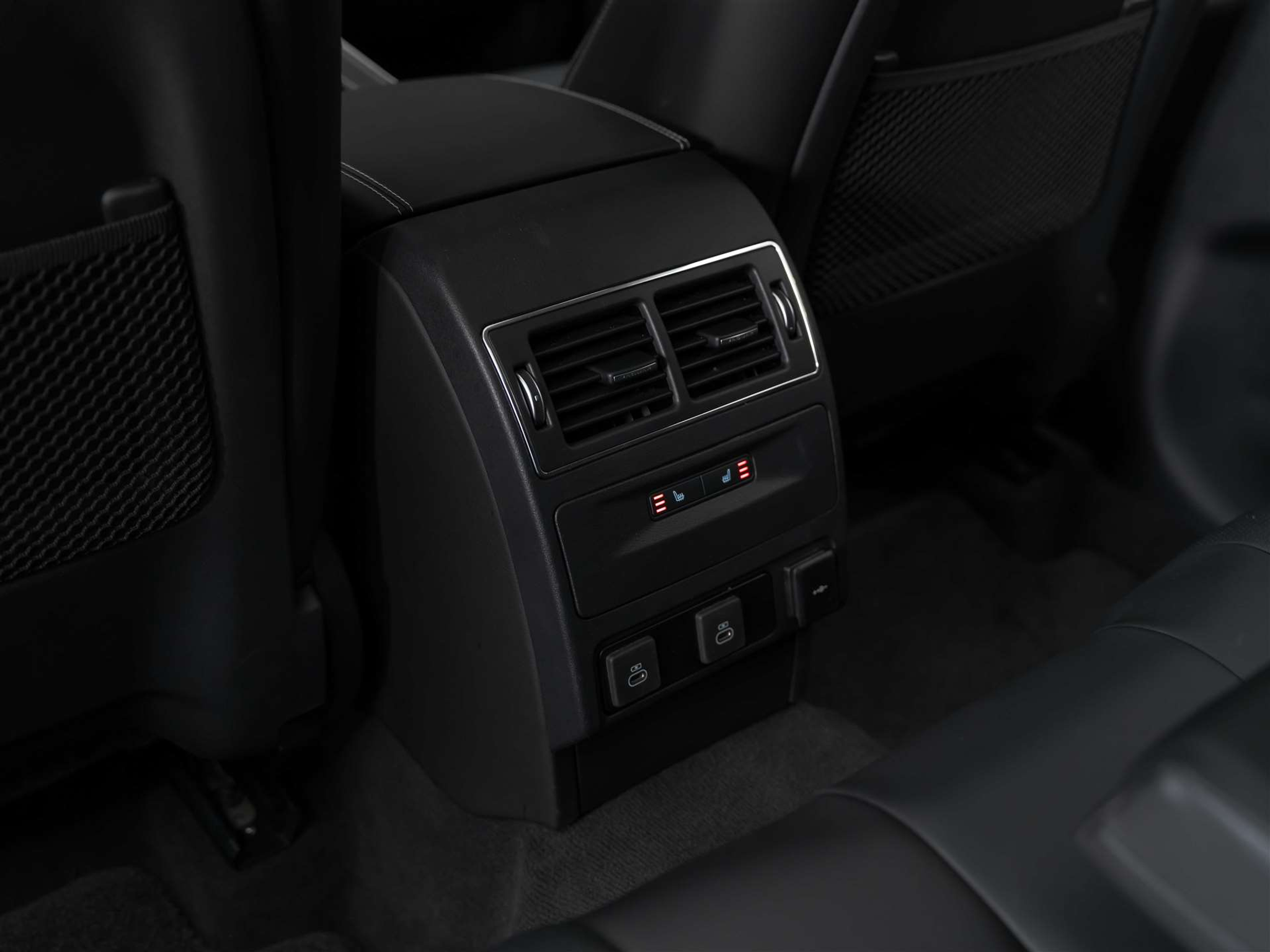 listing desktop thumbnail image 27