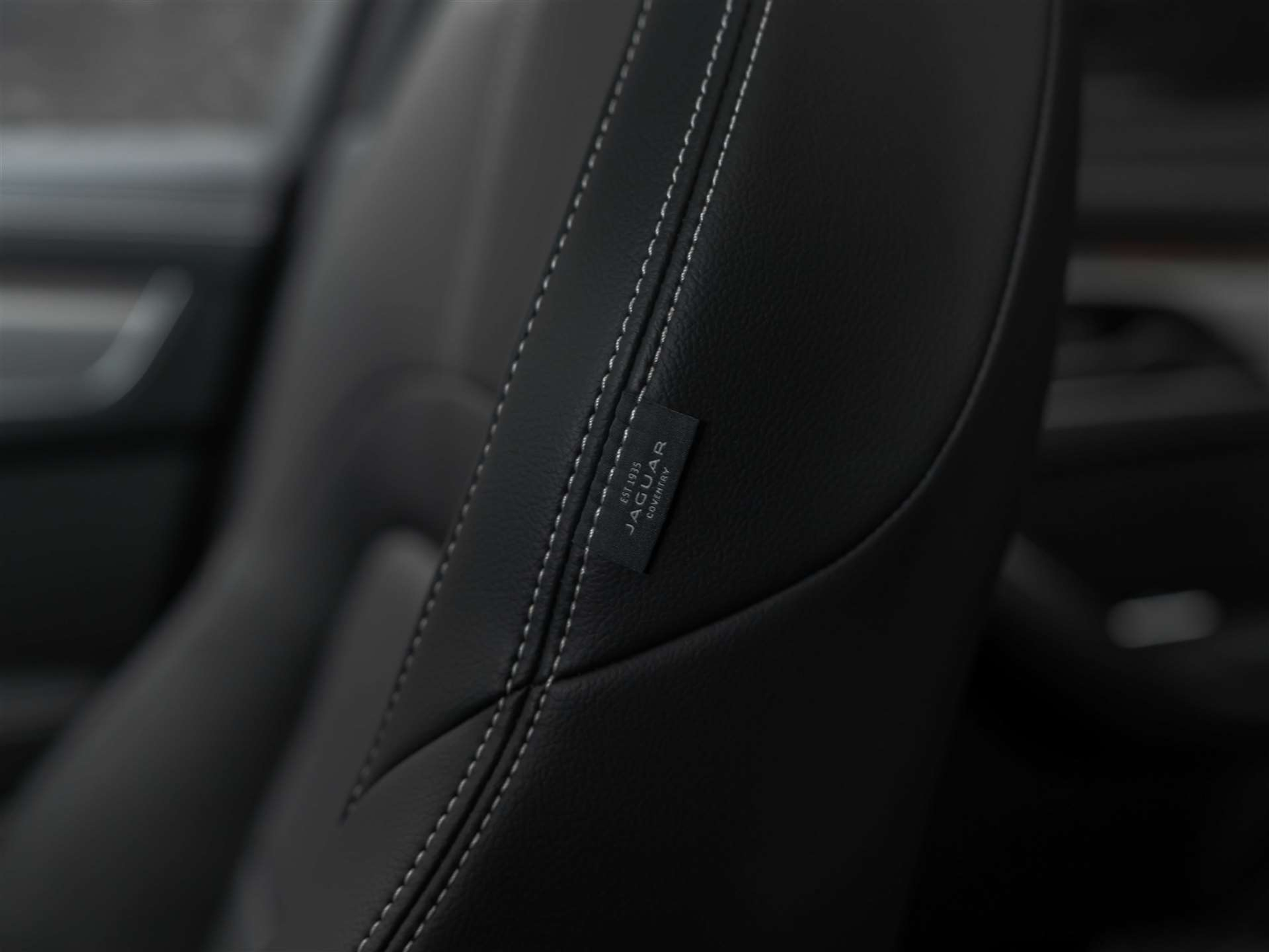 listing desktop thumbnail image 11