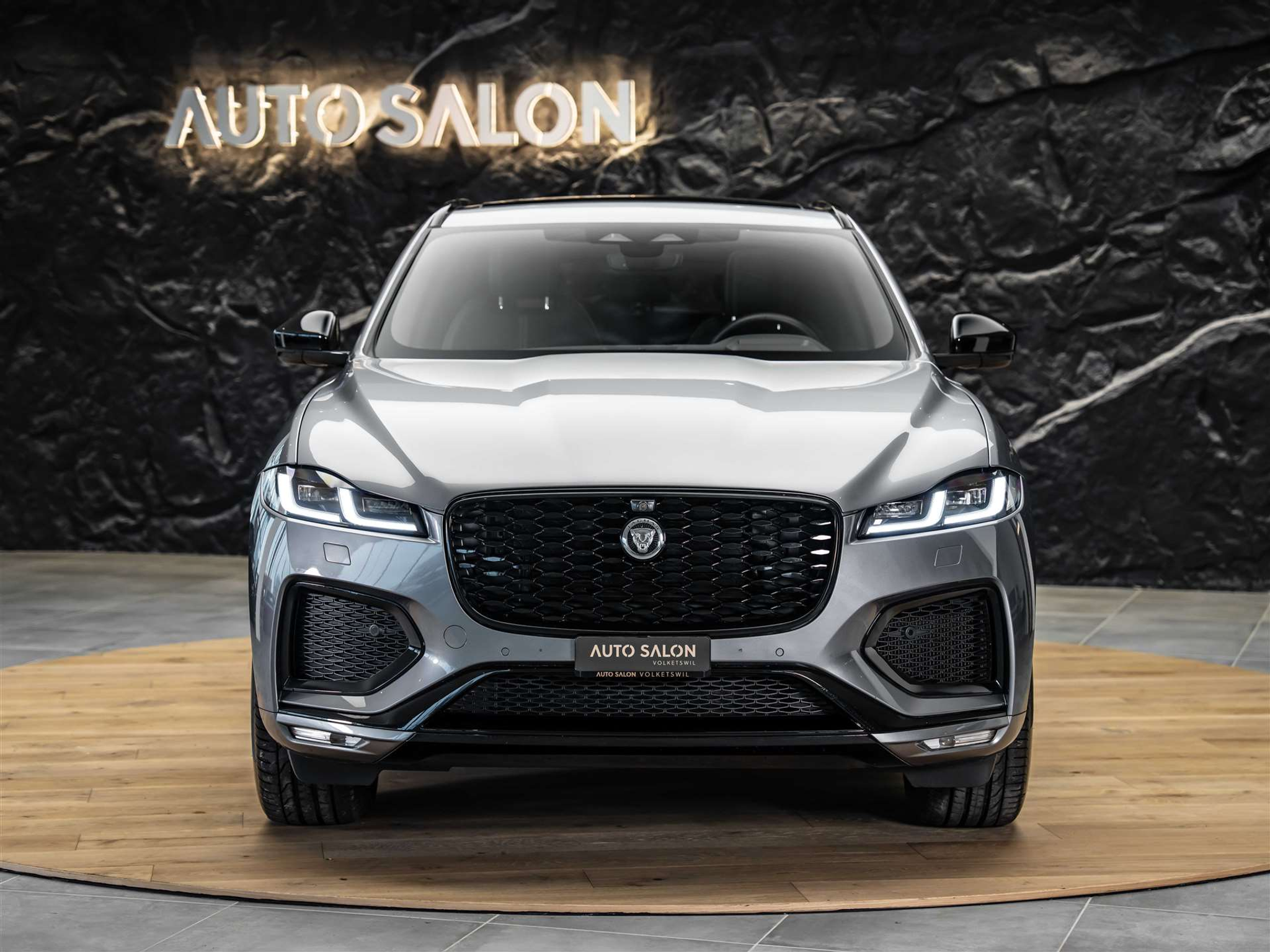 listing desktop thumbnail image 6