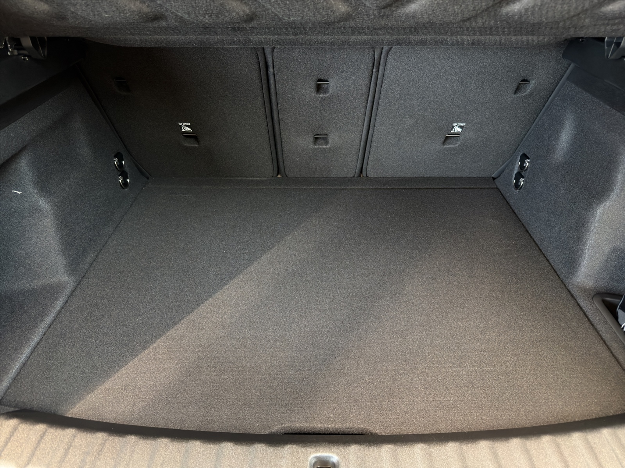 listing desktop thumbnail image 14