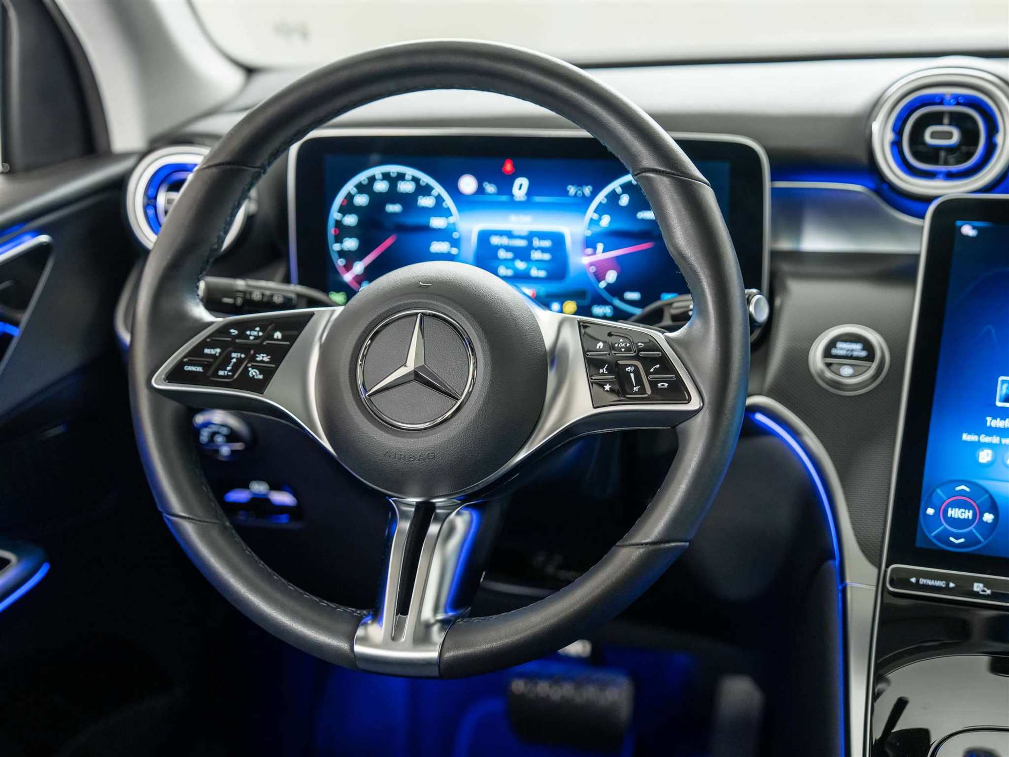 listing desktop thumbnail image 29