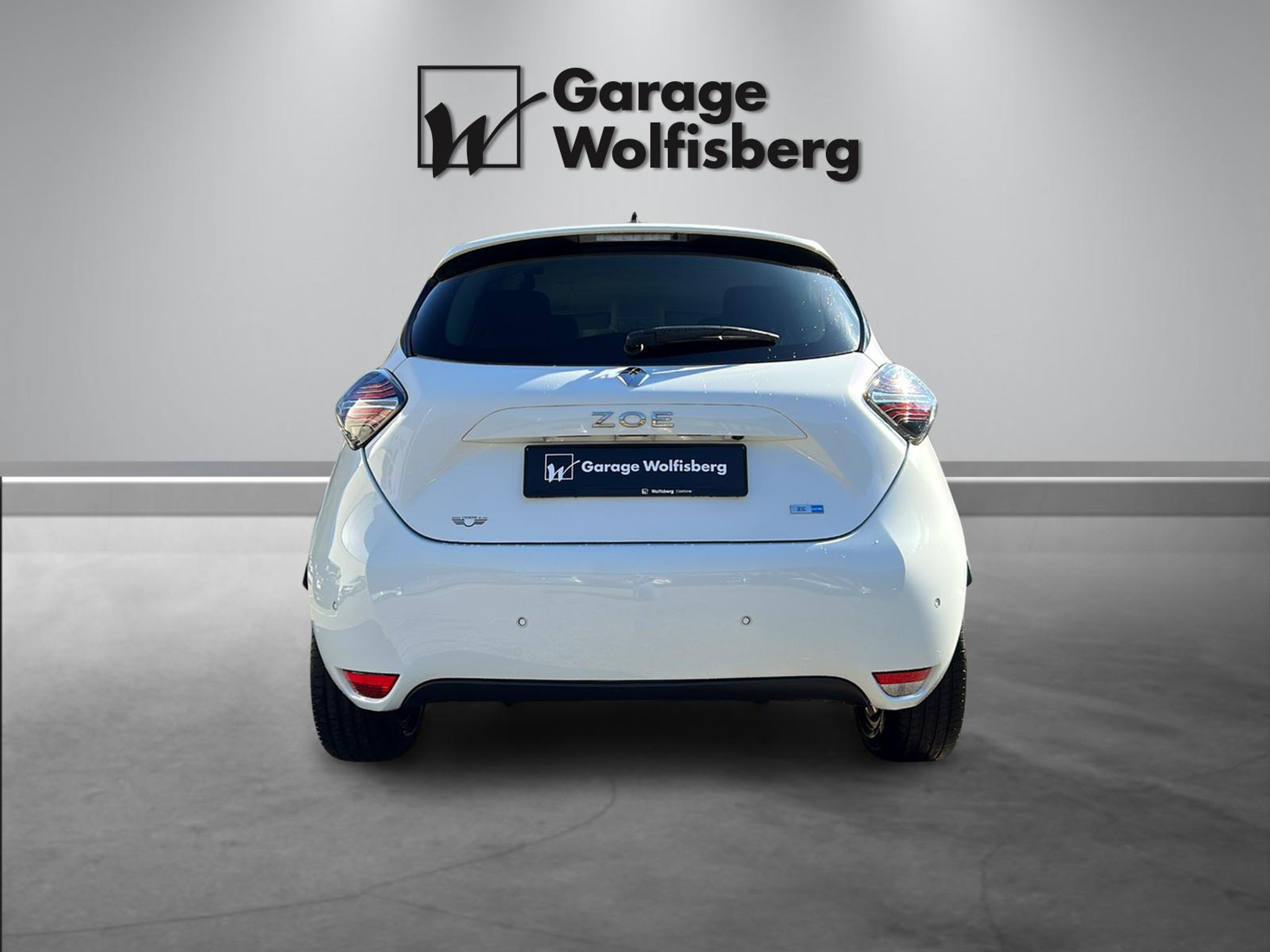 listing desktop thumbnail image 4