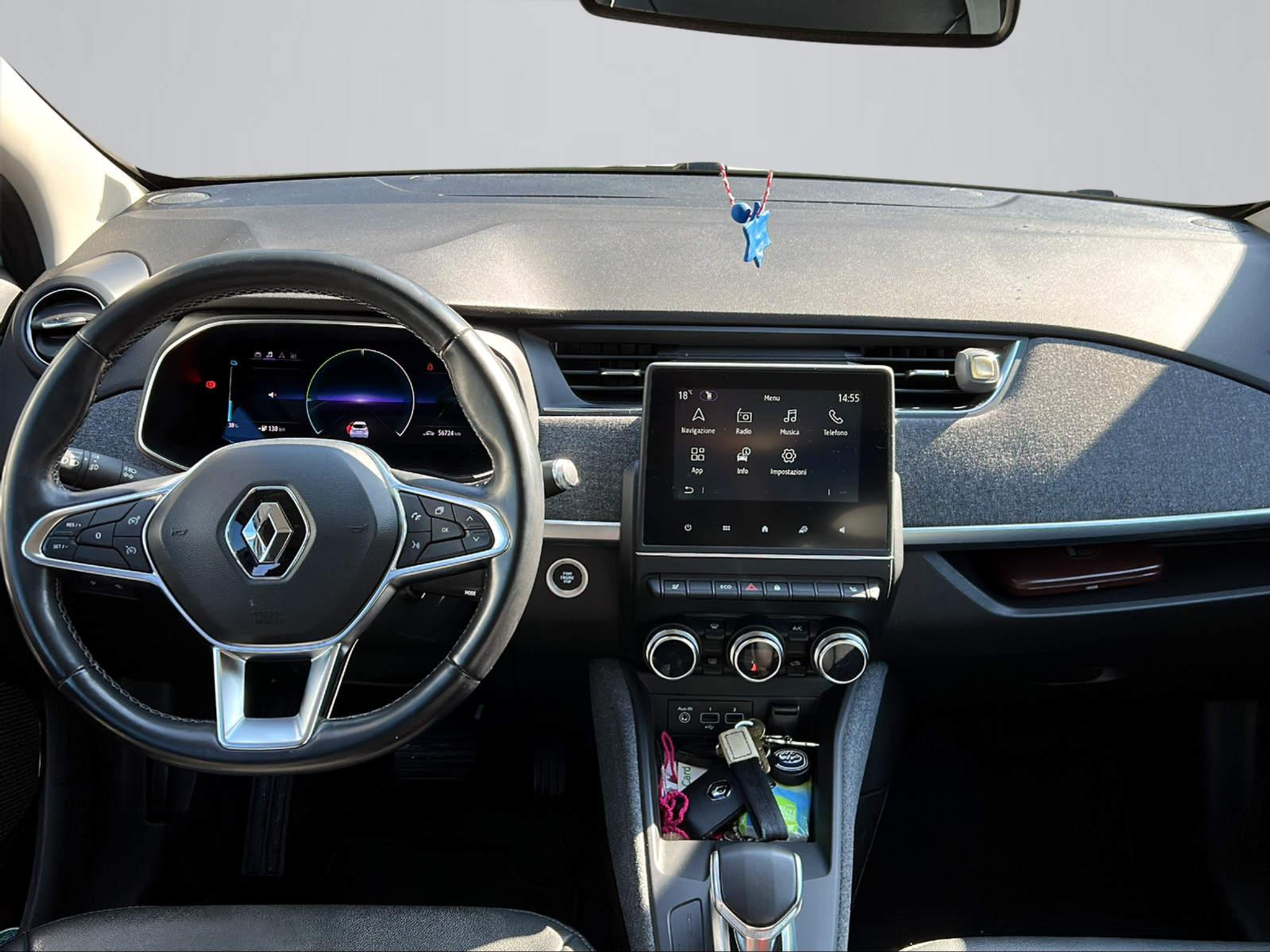 listing desktop thumbnail image 5