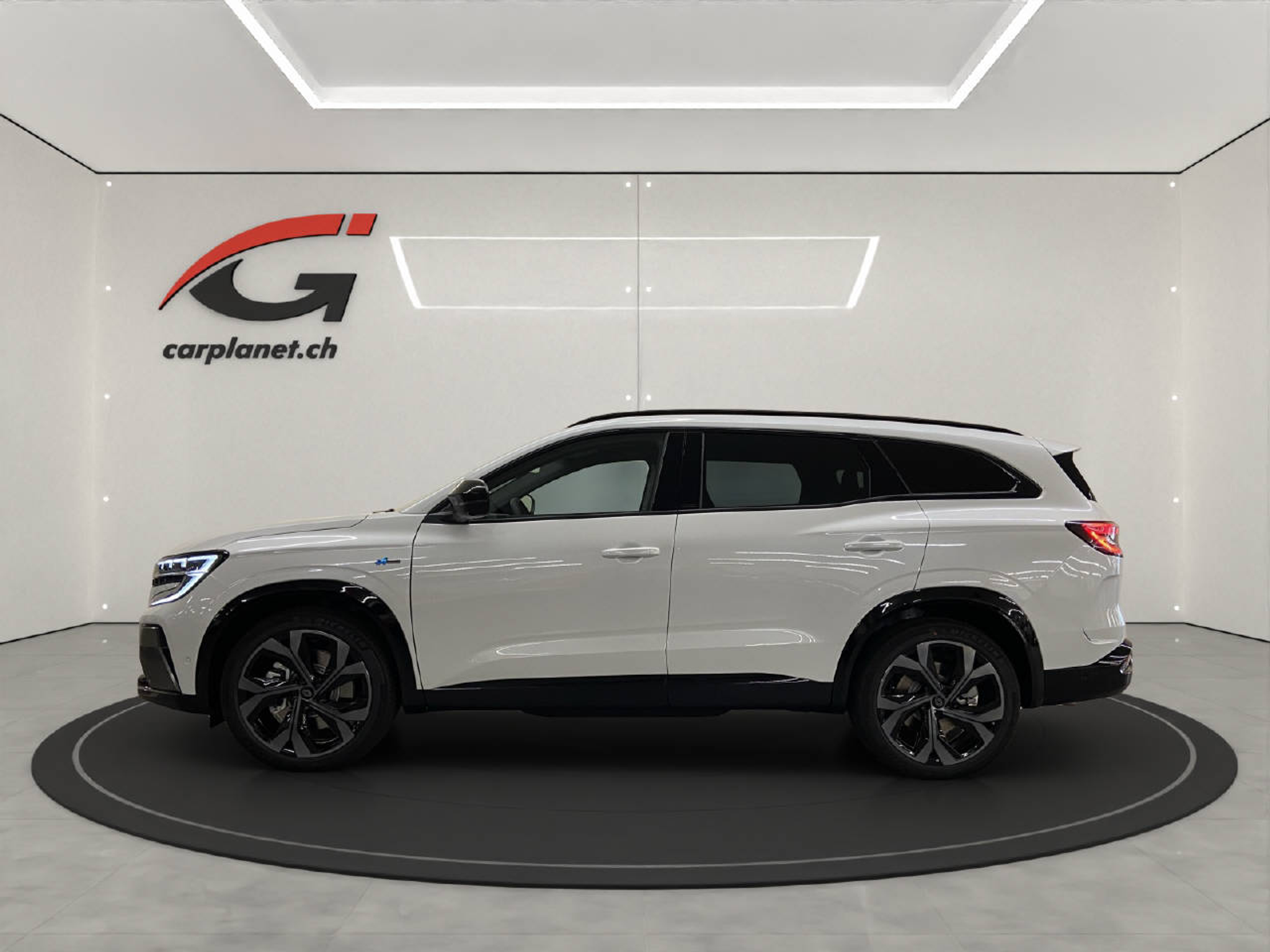 listing desktop thumbnail image 1