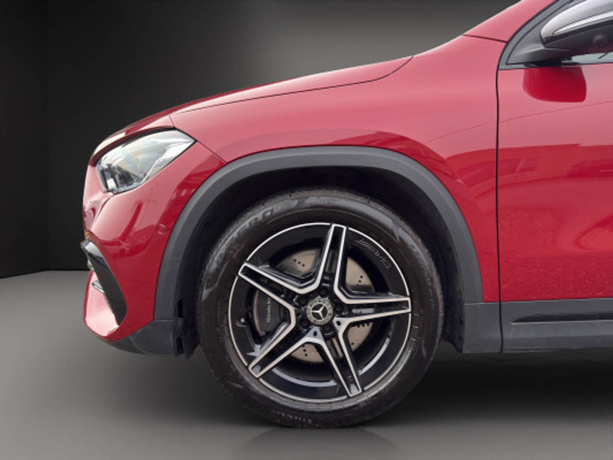 listing desktop thumbnail image 4