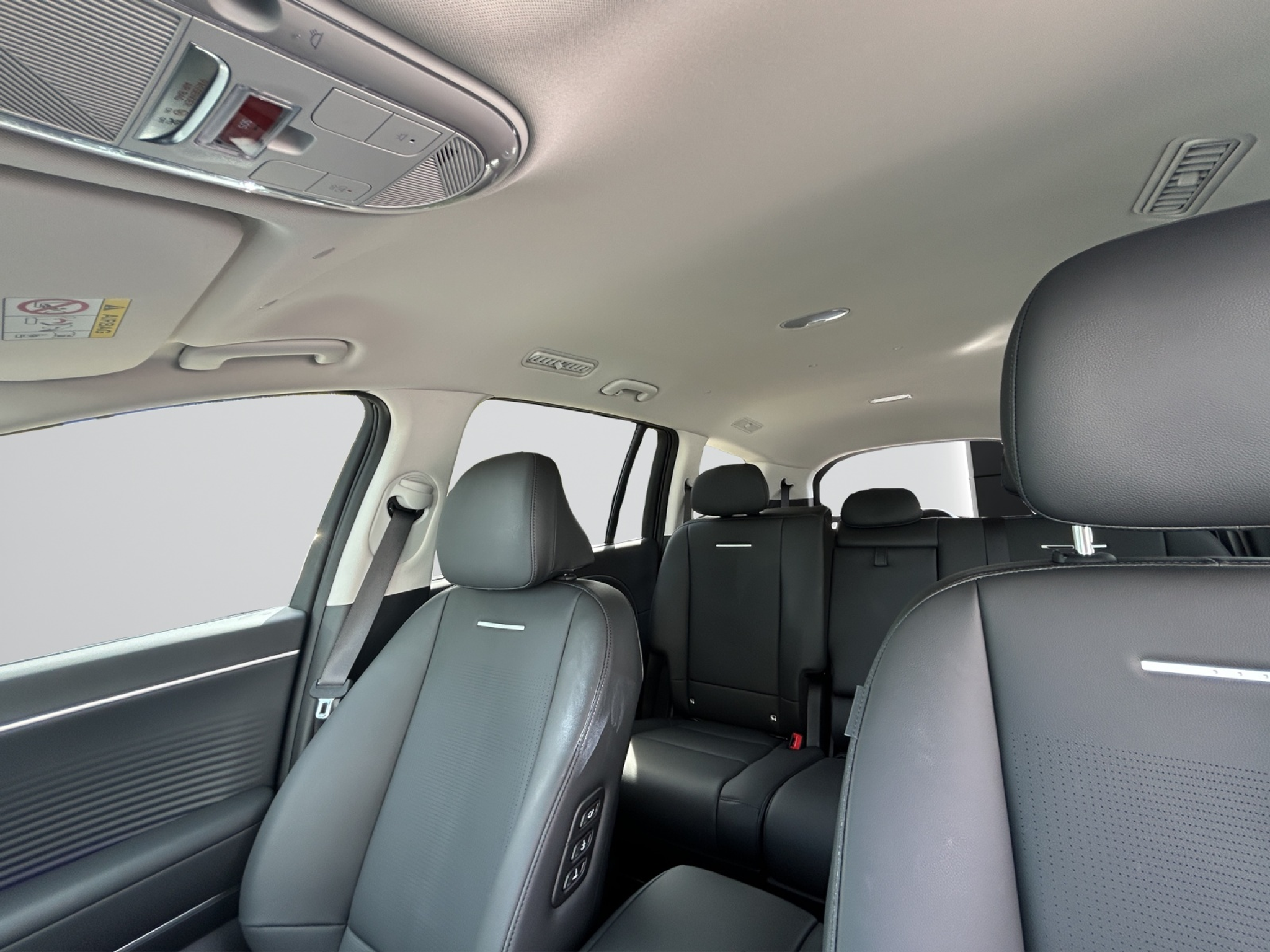 listing desktop thumbnail image 11