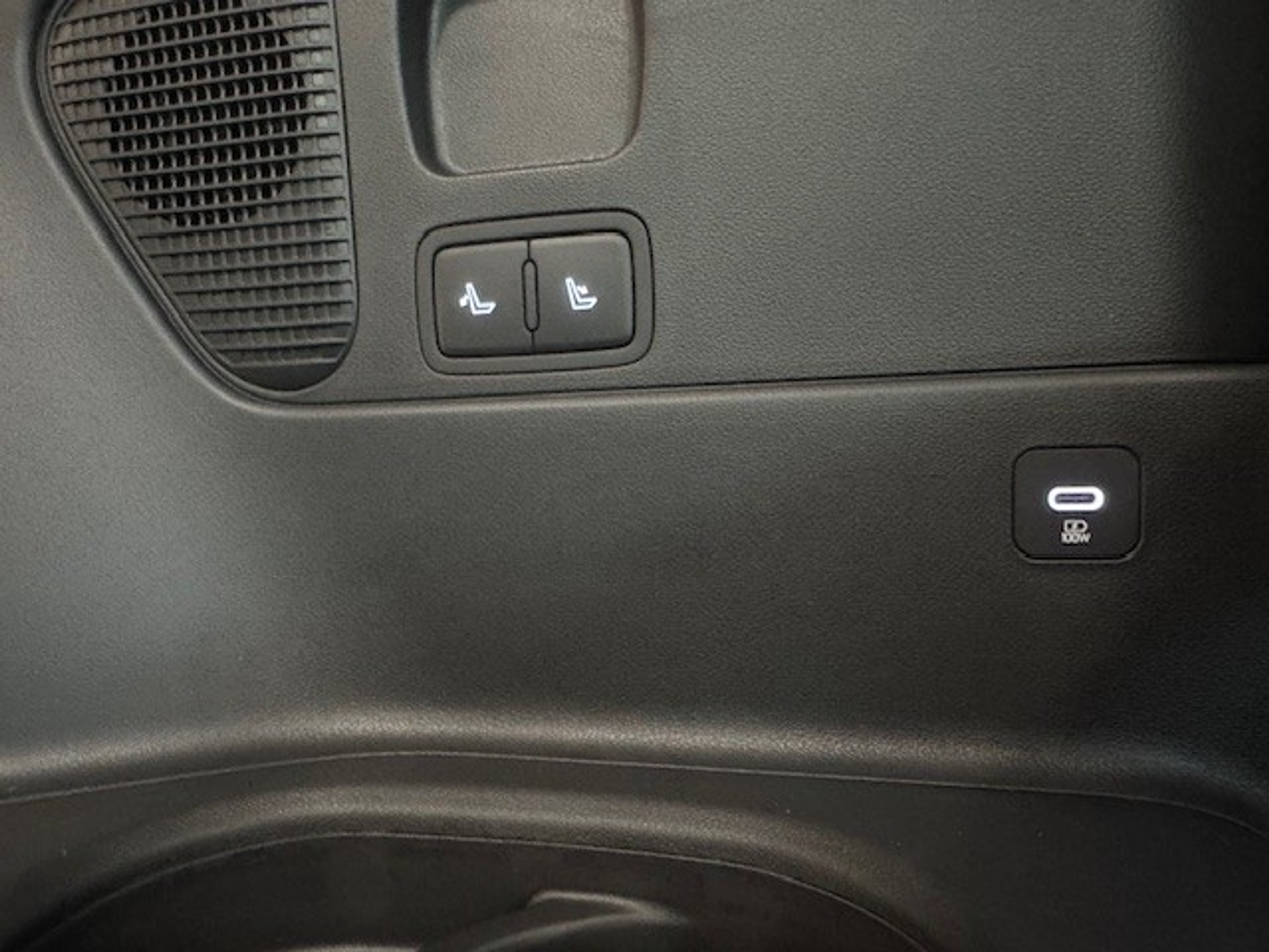 listing desktop thumbnail image 13