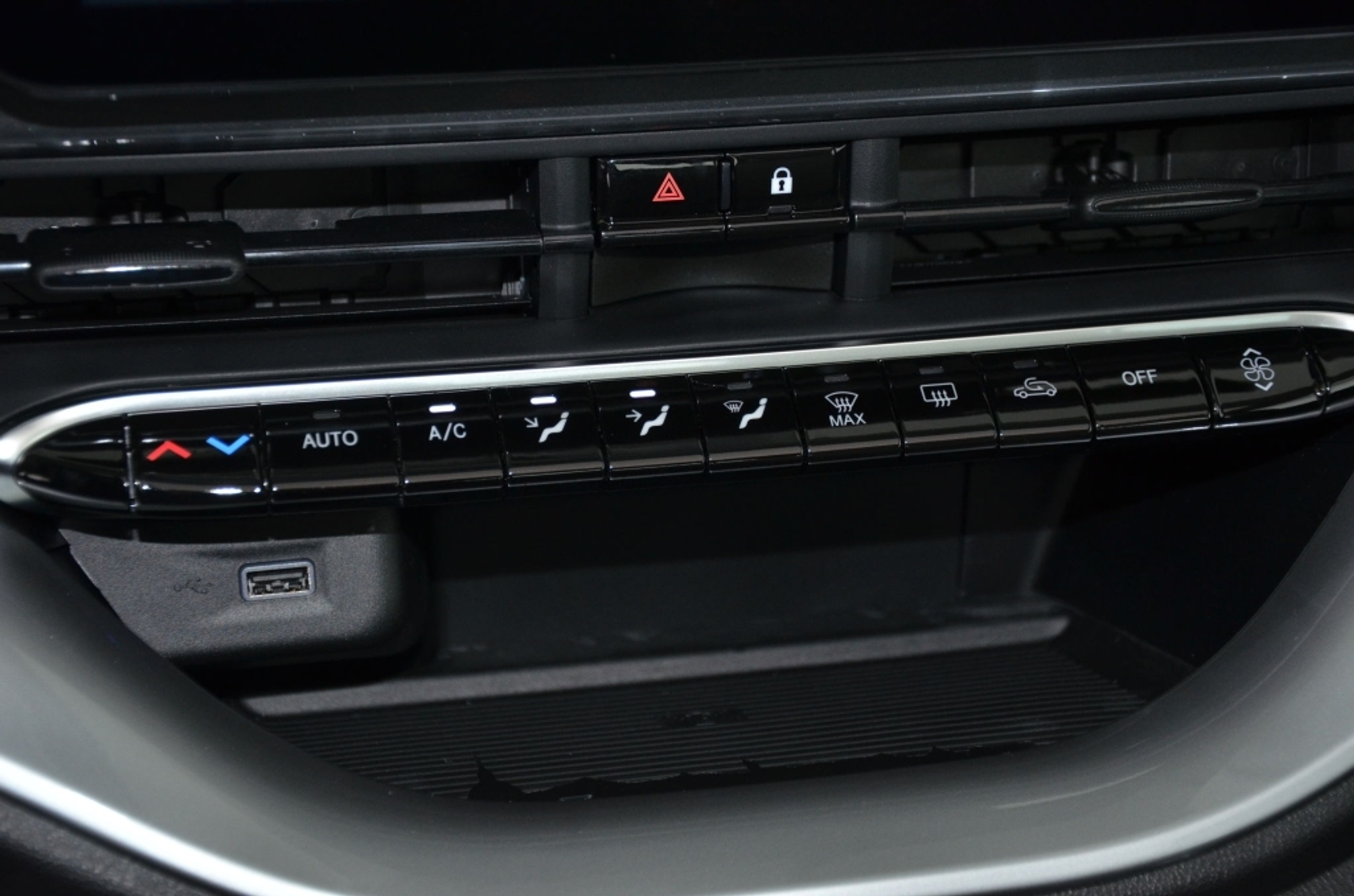 listing desktop thumbnail image 23