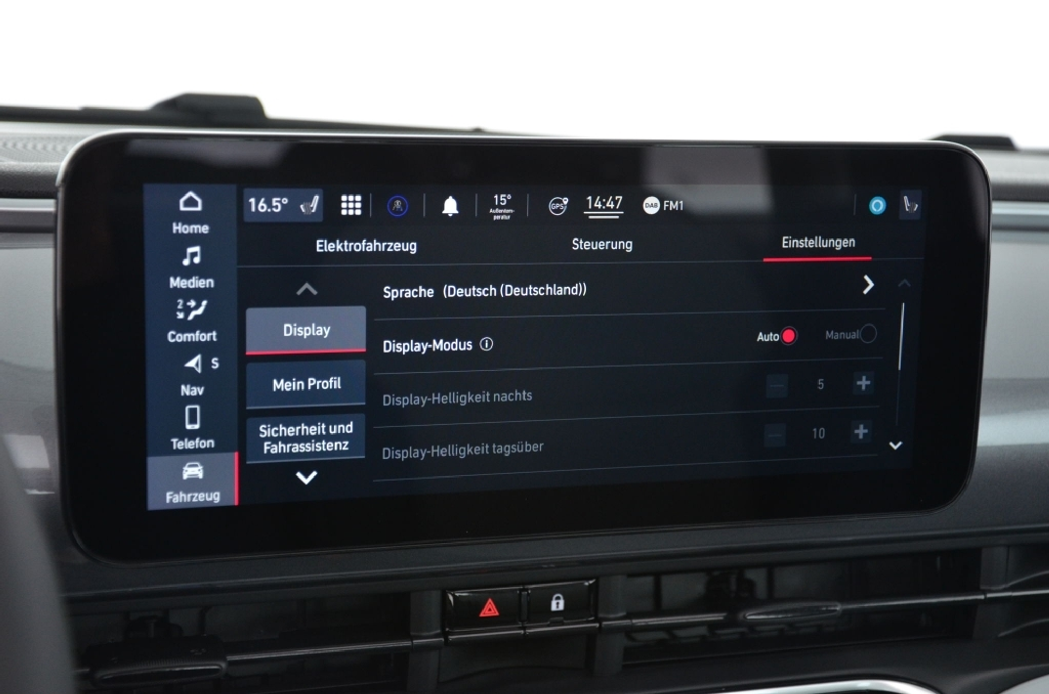 listing desktop thumbnail image 18