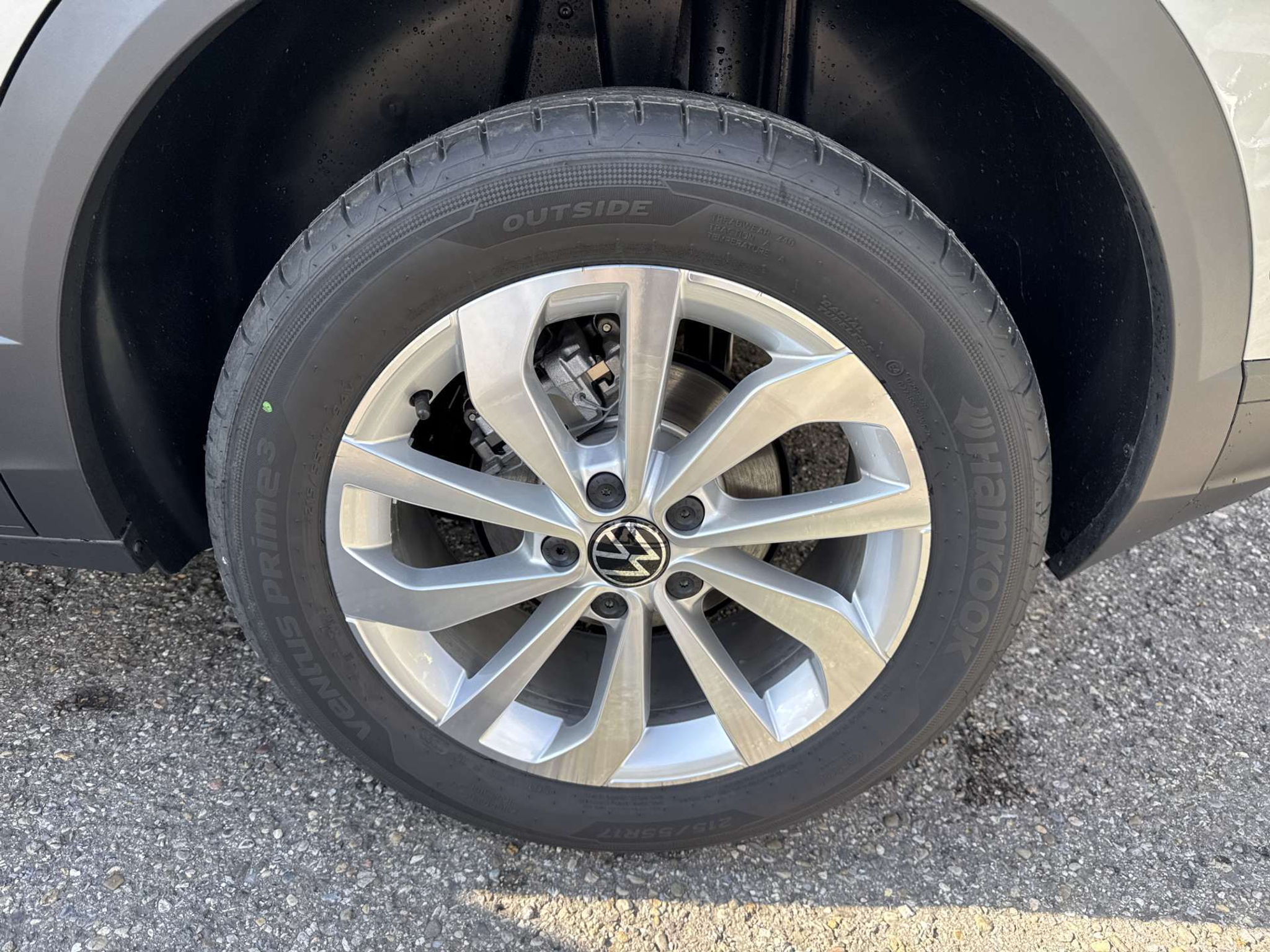 listing desktop thumbnail image 9