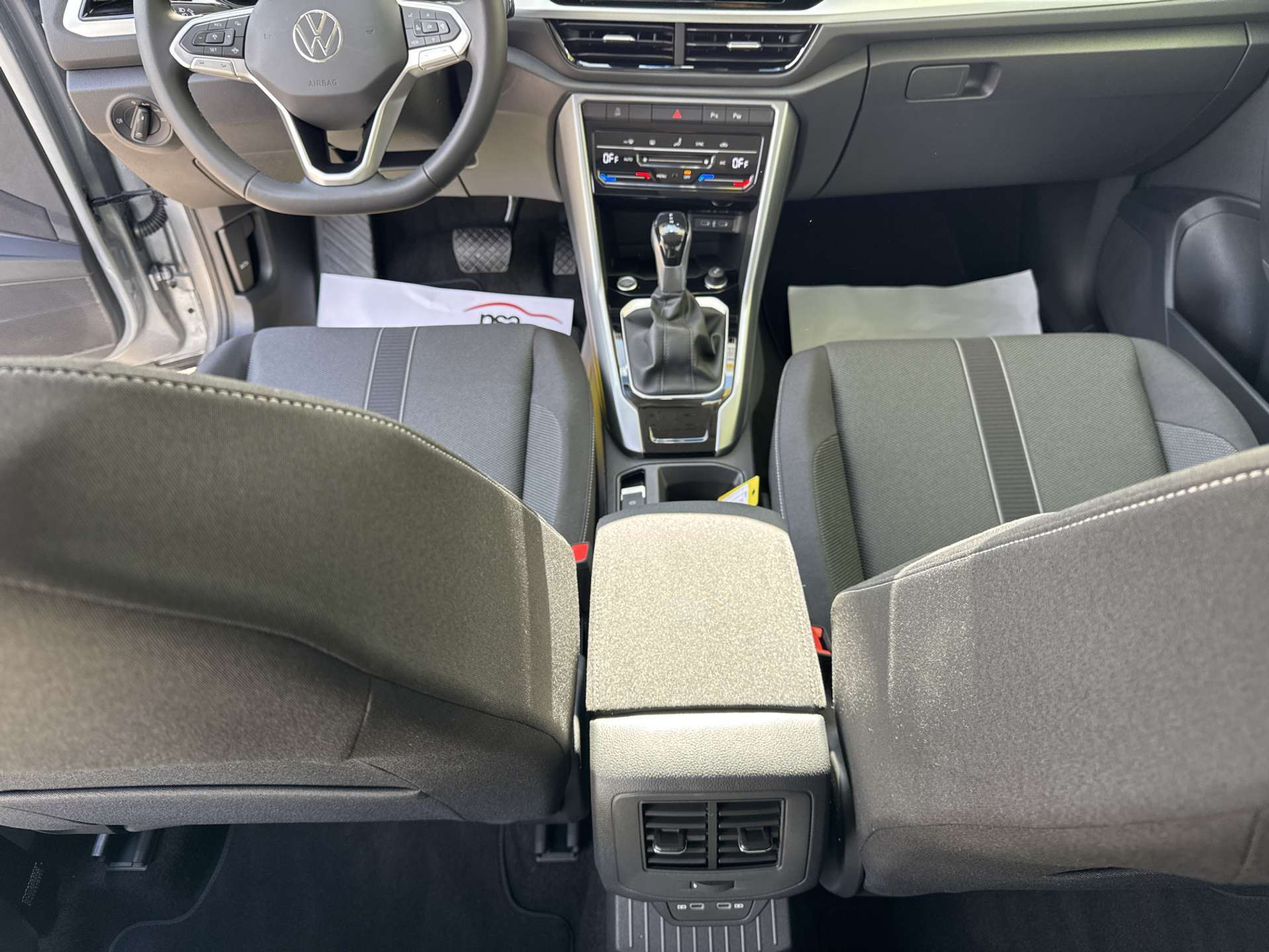 listing desktop thumbnail image 13