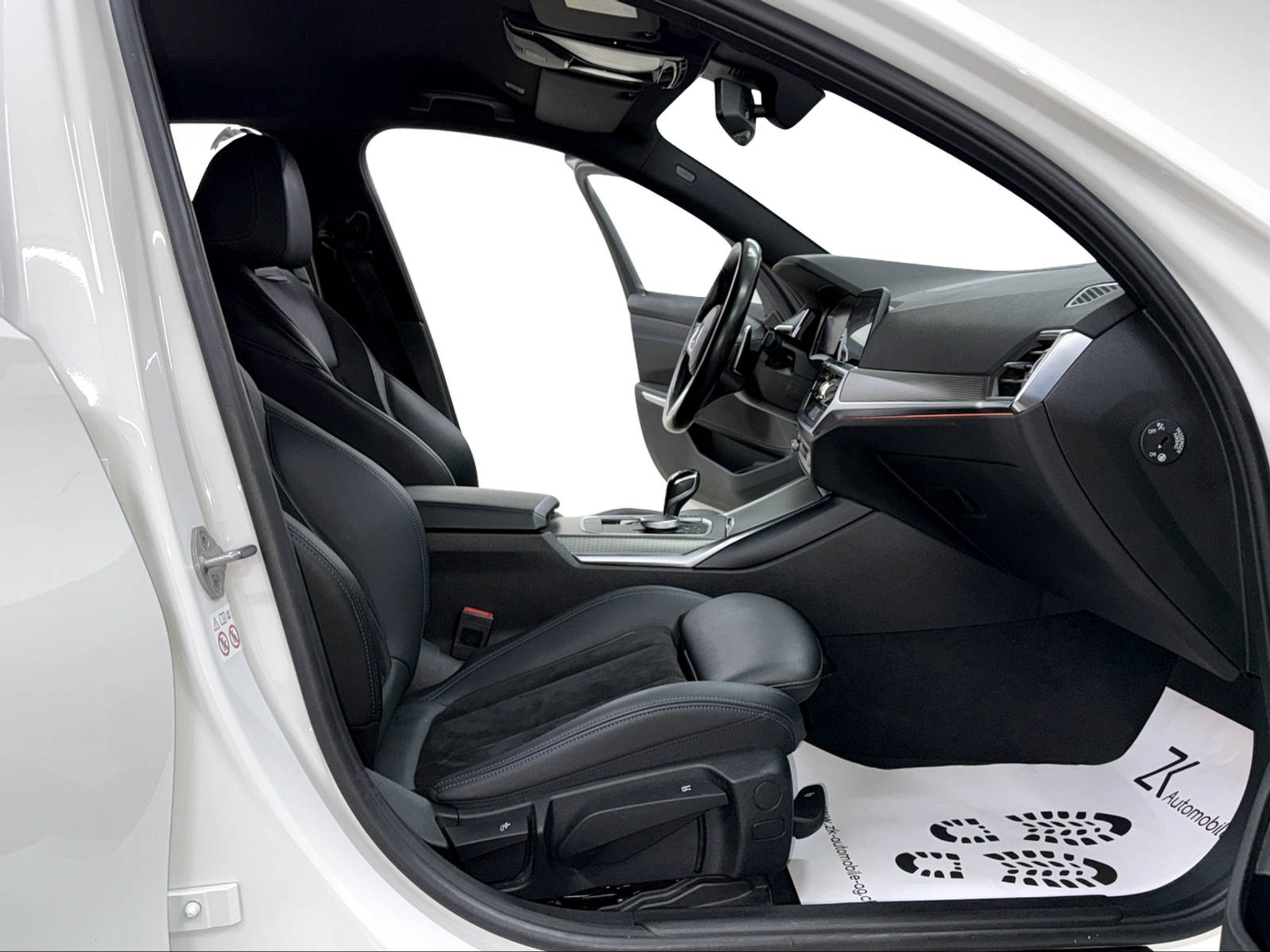 listing desktop thumbnail image 8