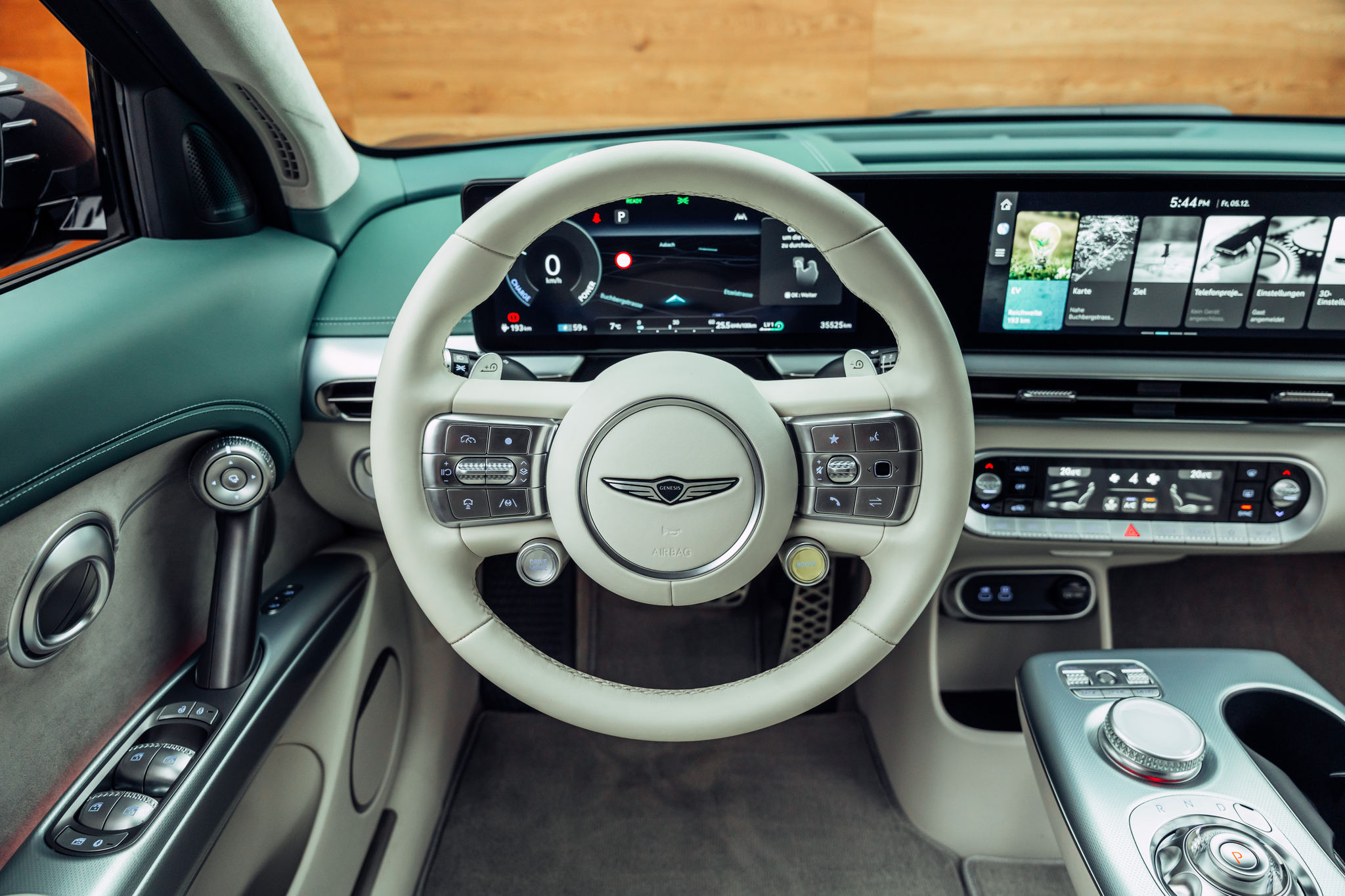 listing desktop thumbnail image 6