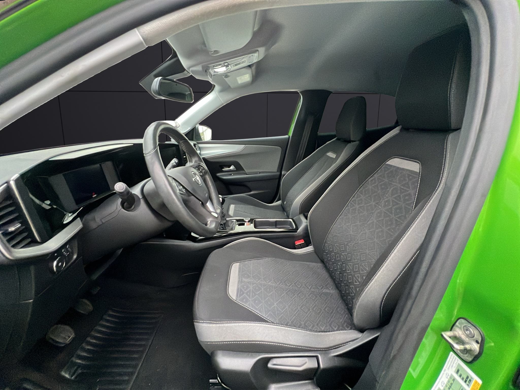 listing desktop thumbnail image 5