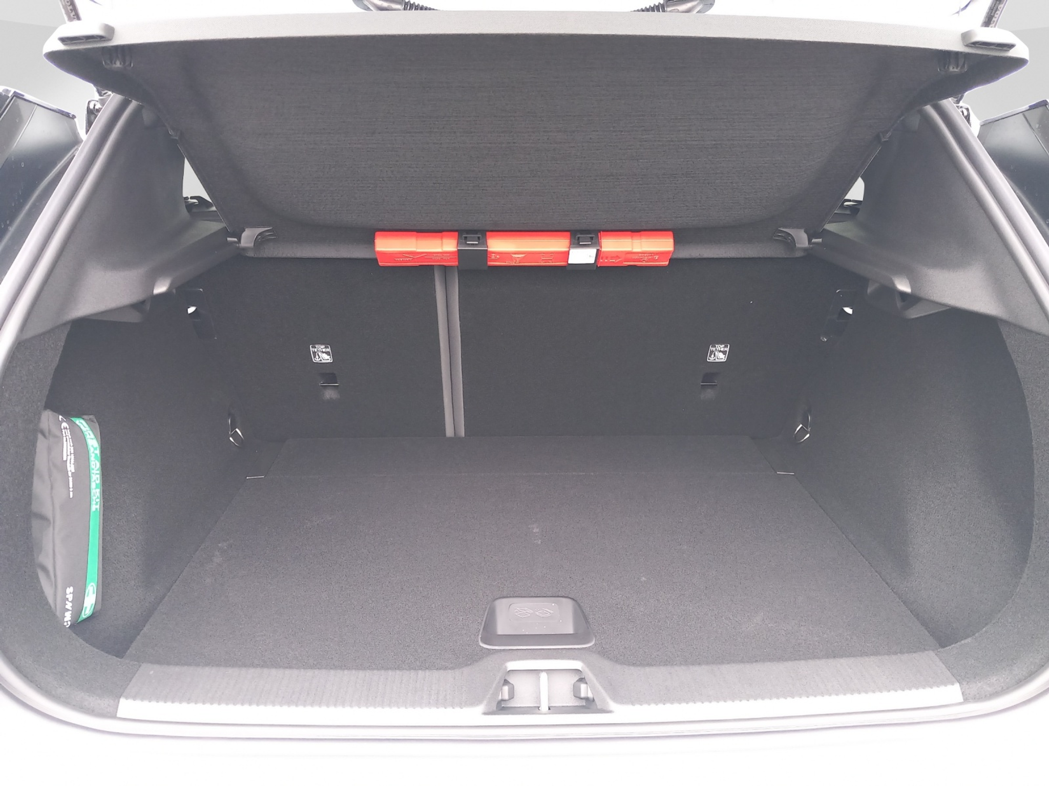 listing desktop thumbnail image 24