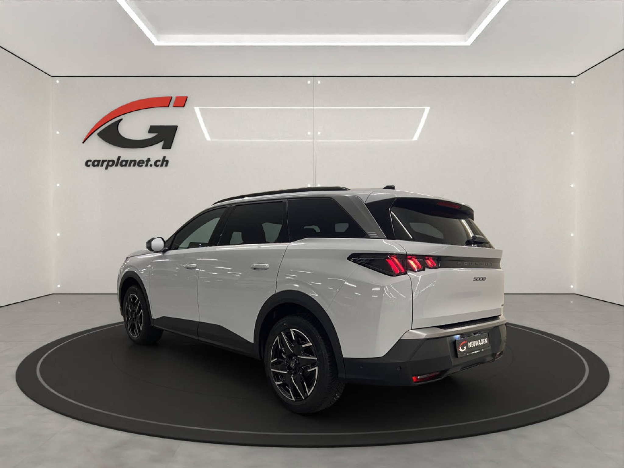 listing desktop thumbnail image 2