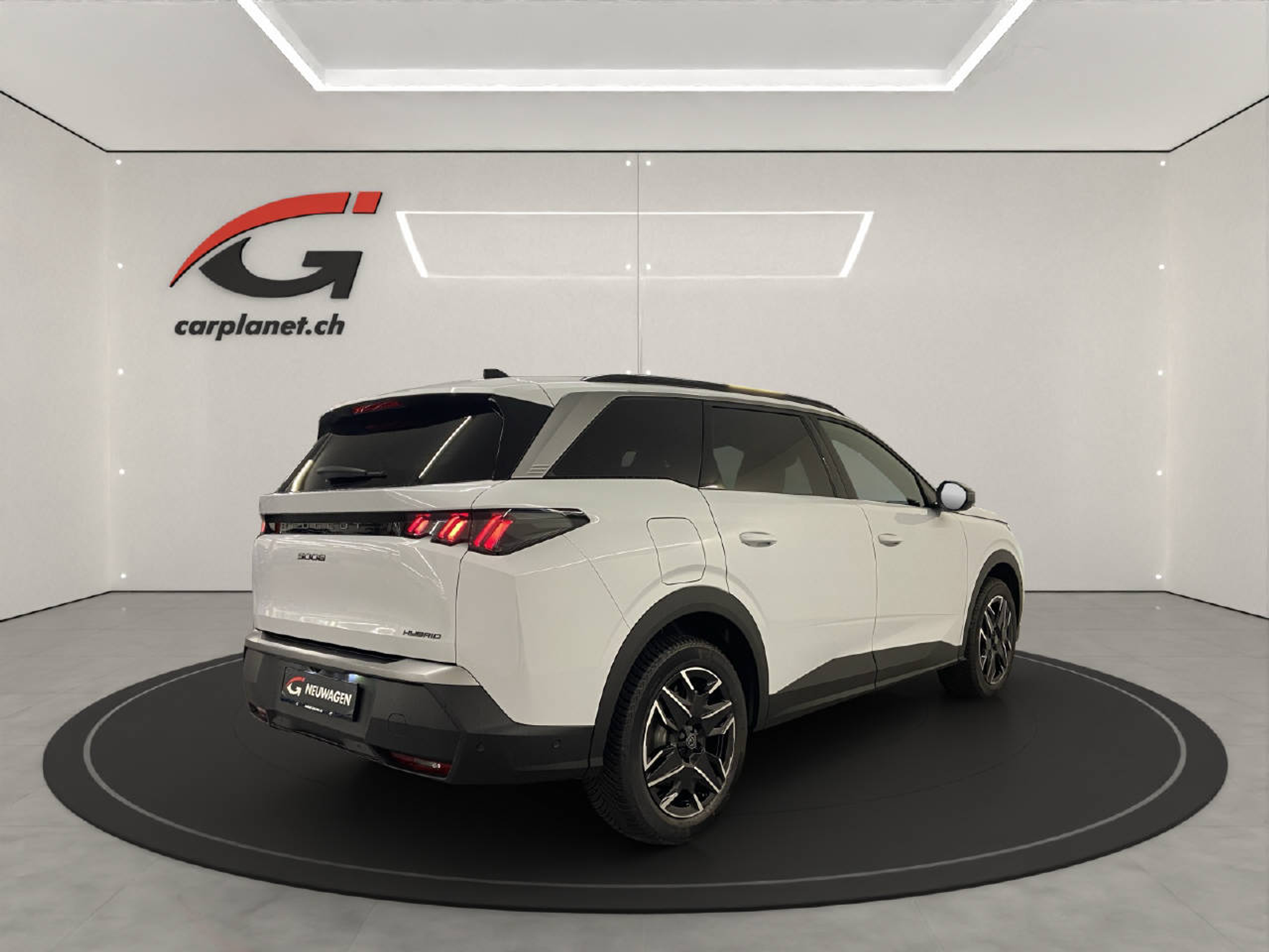 listing desktop thumbnail image 3