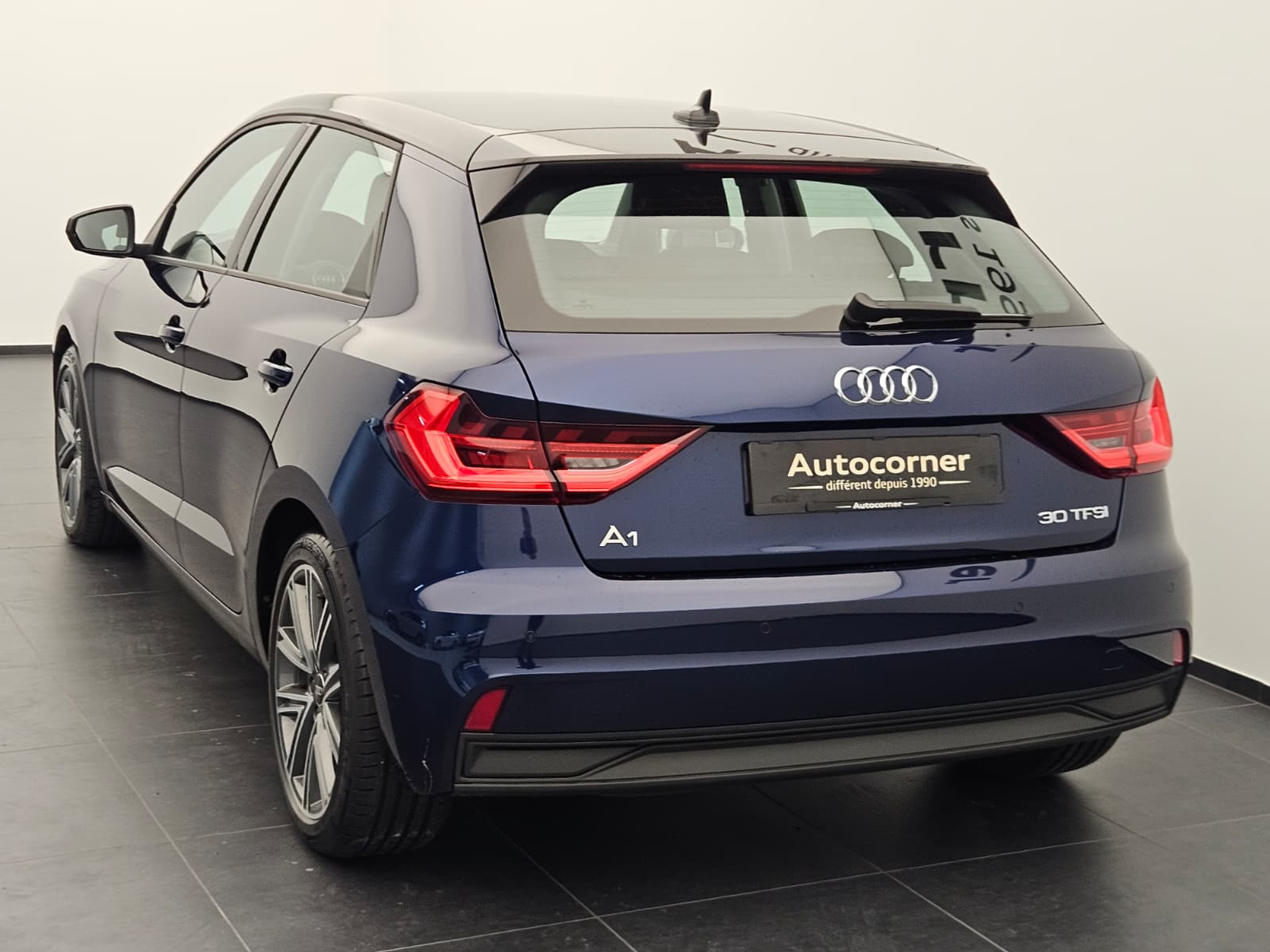 listing desktop thumbnail image 6